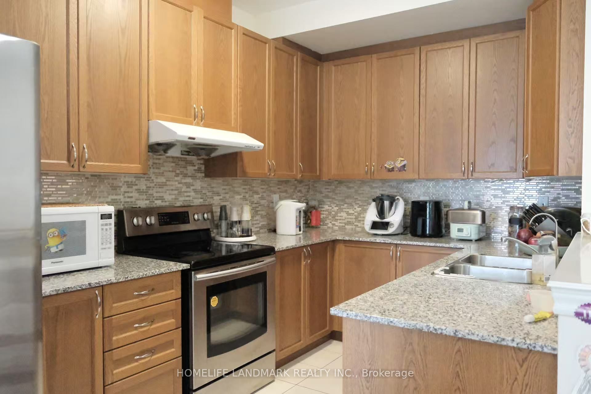 220 South unionville Avenue, Markham, ON L3R 5L3 photo 3