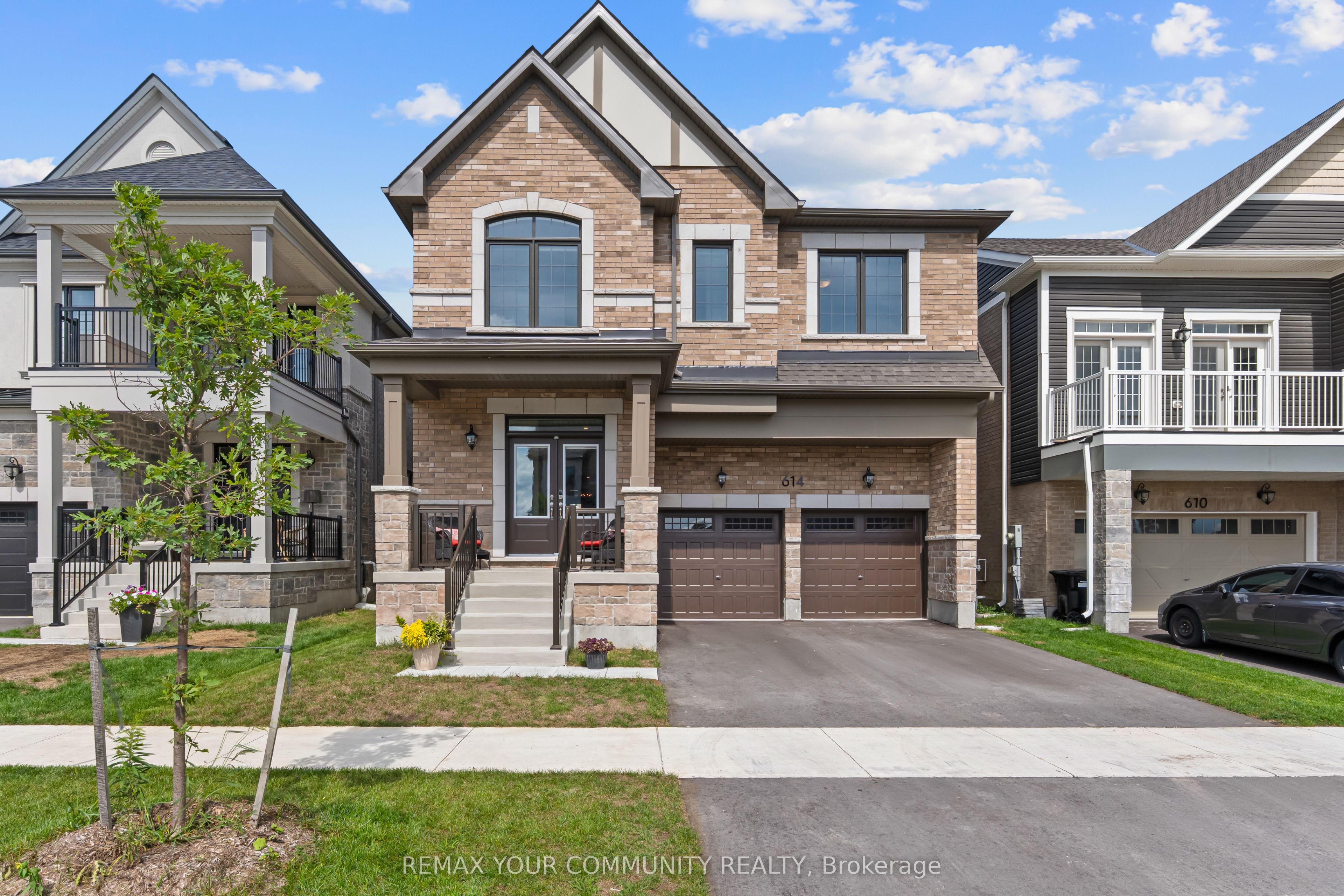 614 Newlove Street, Innisfil, ON L9S 0S2 photo 2