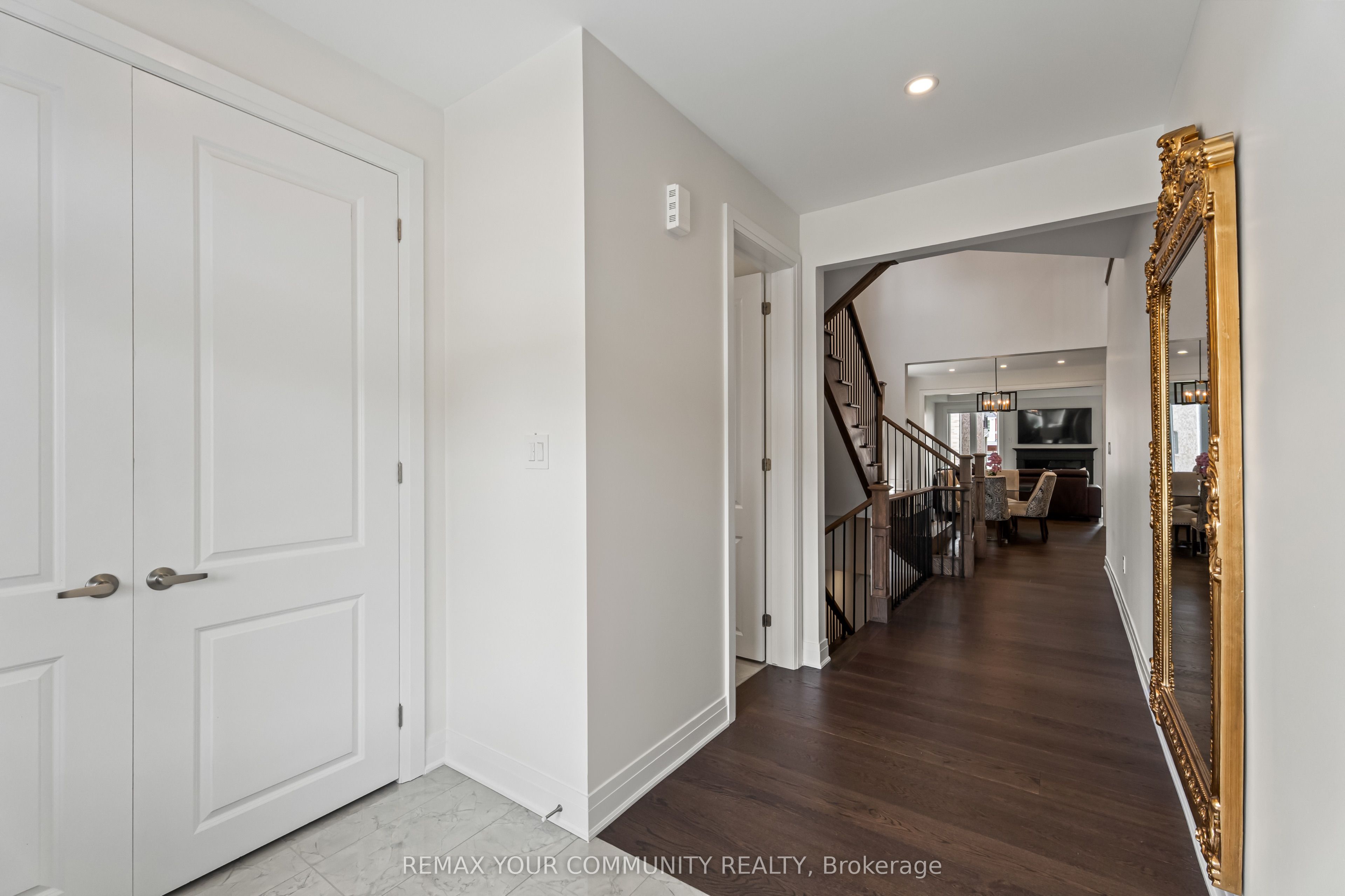 614 Newlove Street, Innisfil, ON L9S 0S2 photo 5