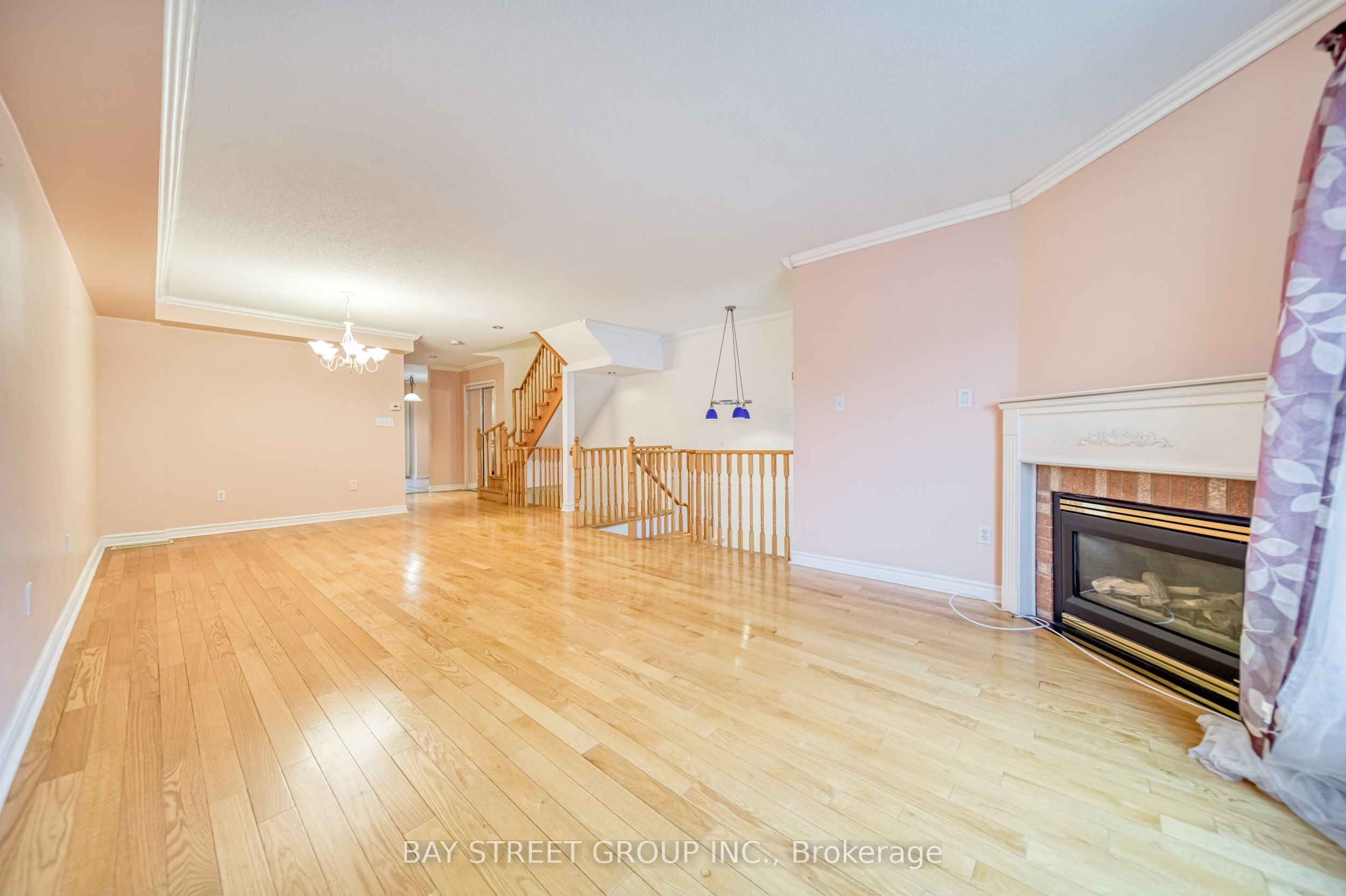 27 Orchid Road, Markham, ON L3T 7T7 photo 4