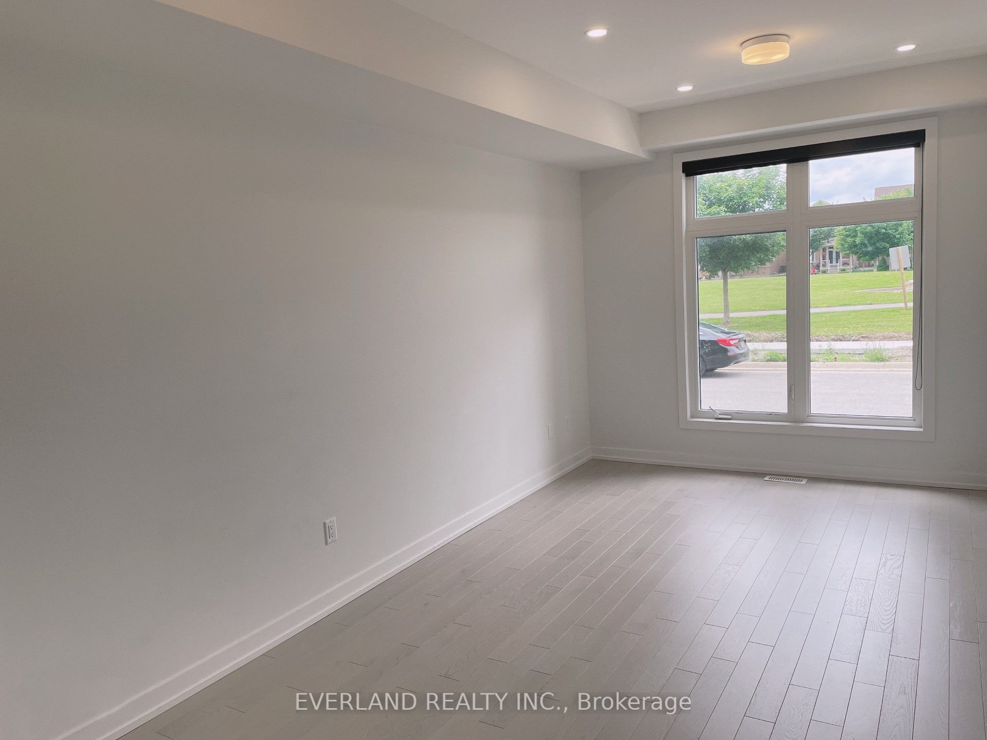 231 Webb Street Upper, Markham, ON L6B 0V5 photo 2
