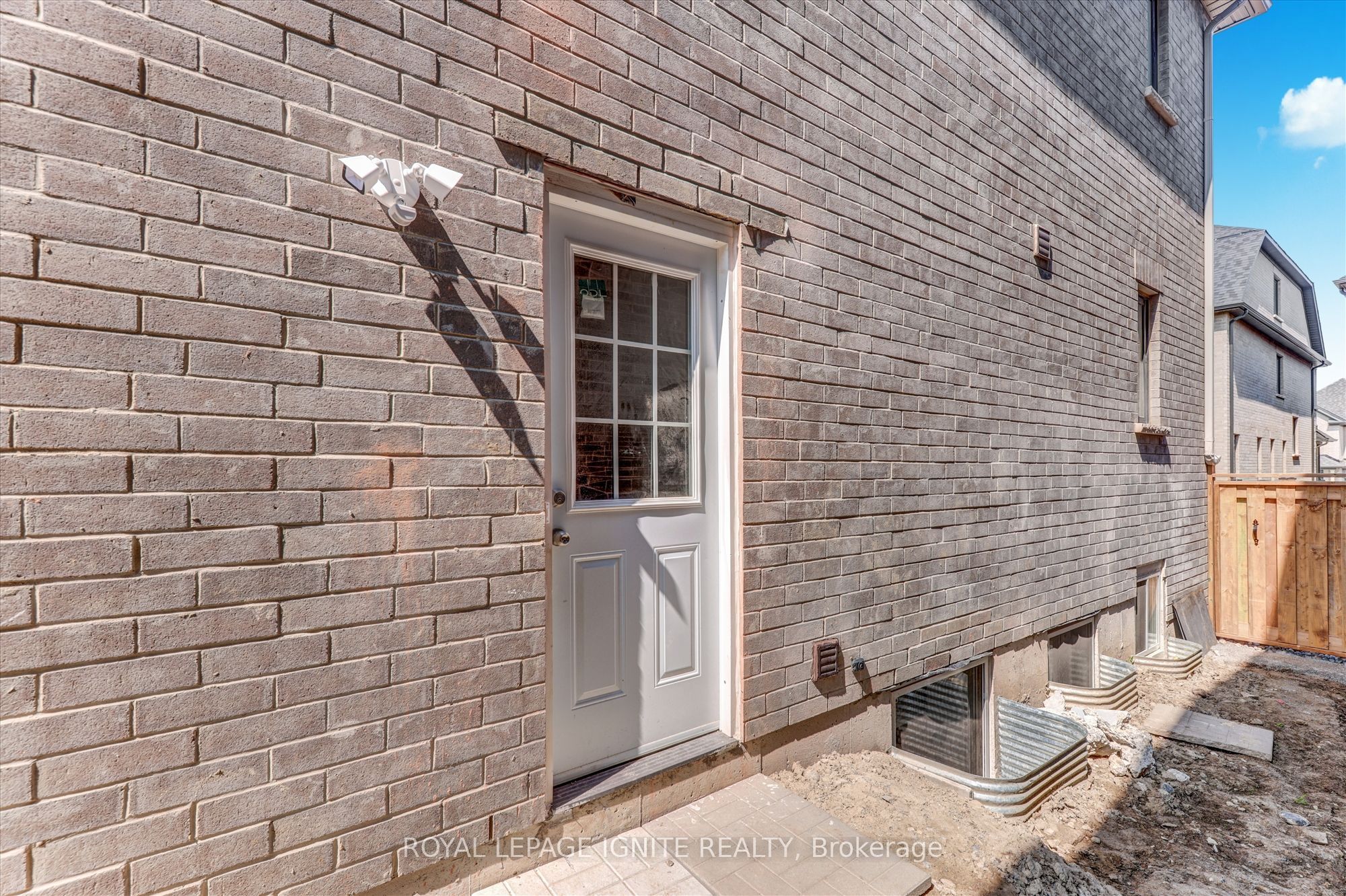 15 Vanni Avenue Basement, Markham, ON L3S 0G3 photo 2