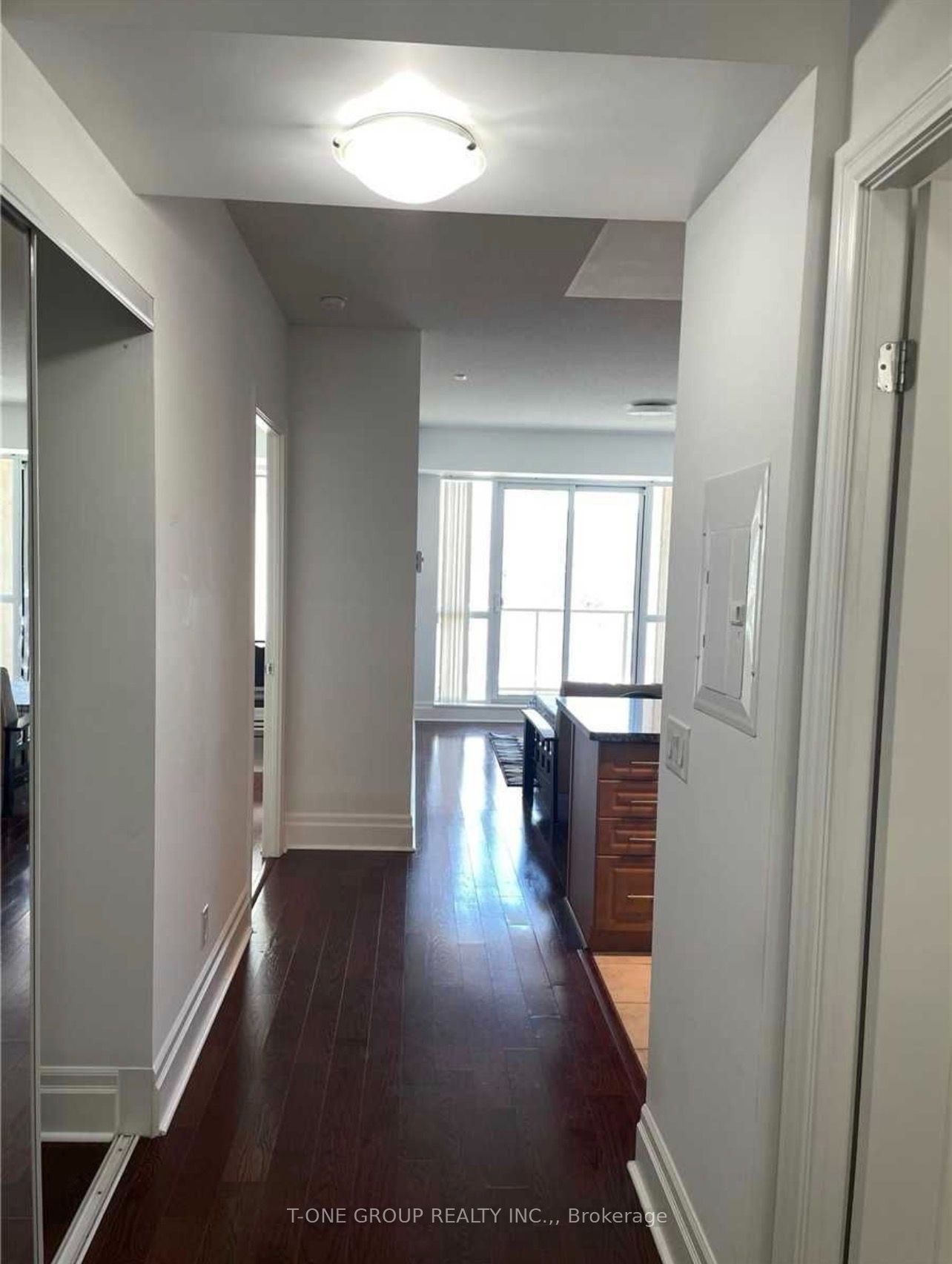 57 Upper Duke Crescent 207, Markham, ON L6G 0B9 photo 4