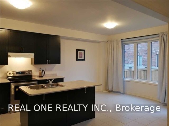 108 Hubner Avenue, Markham, ON L6C 0R5 photo 2