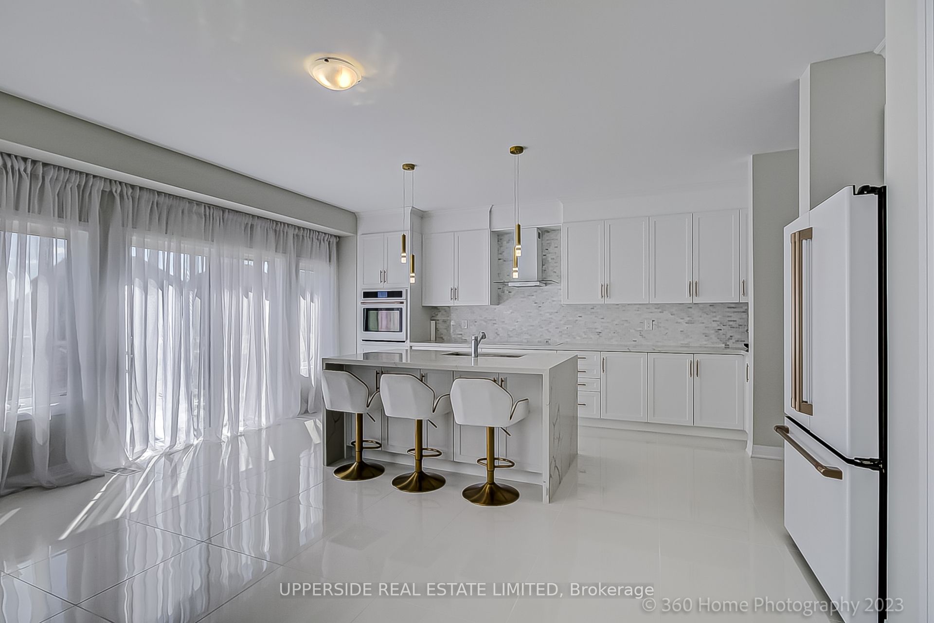 1702 CORSAL Court, Innisfil, ON L9S 0P9 photo 3
