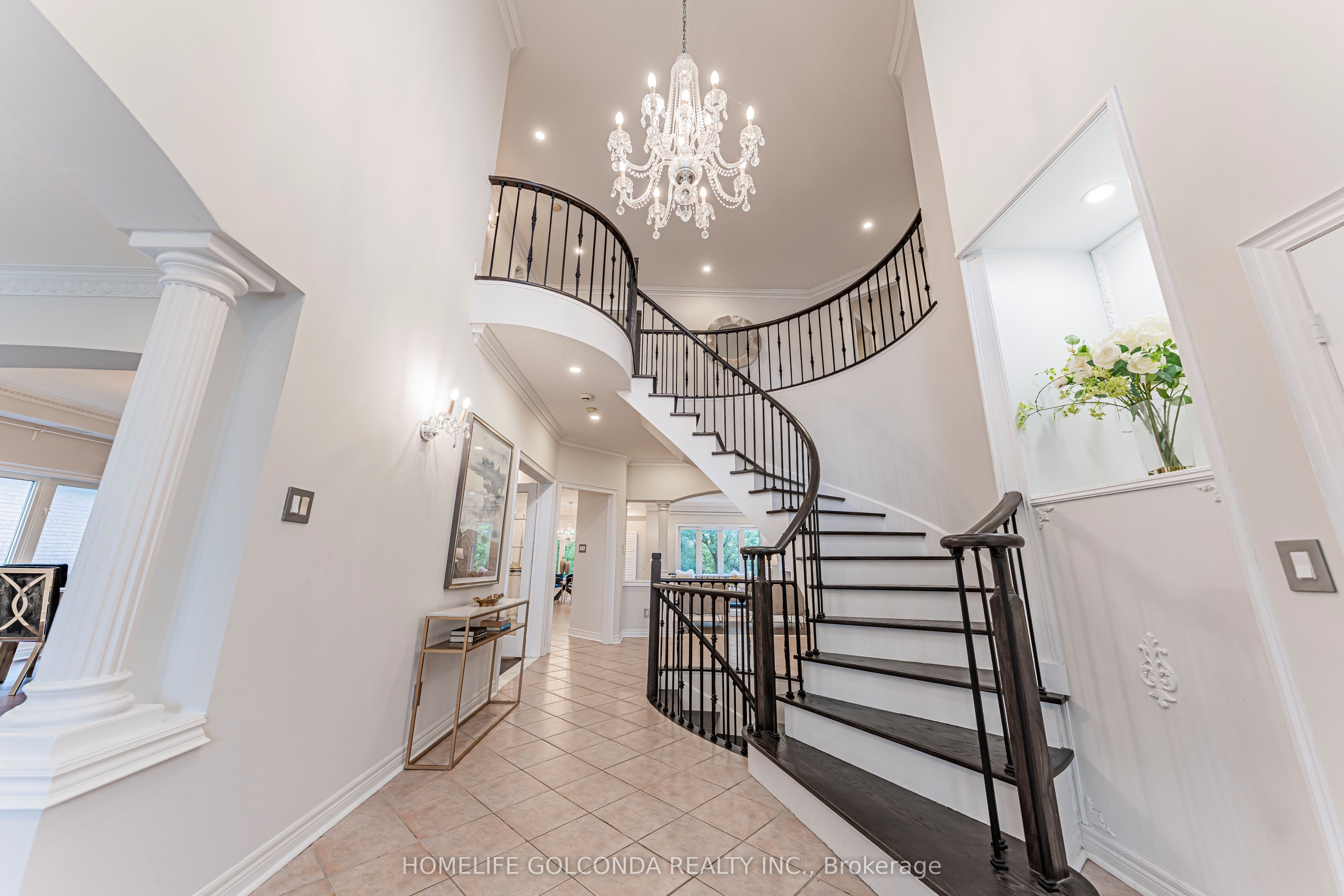 30 Goldring Crescent, Markham, ON L6C 1Y6 photo 2