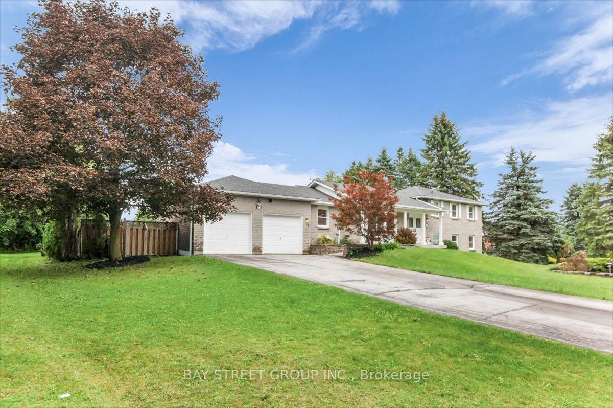 25 Marjorie Drive, Whitchurch-Stouffville, ON L4A 2C8 photo 3