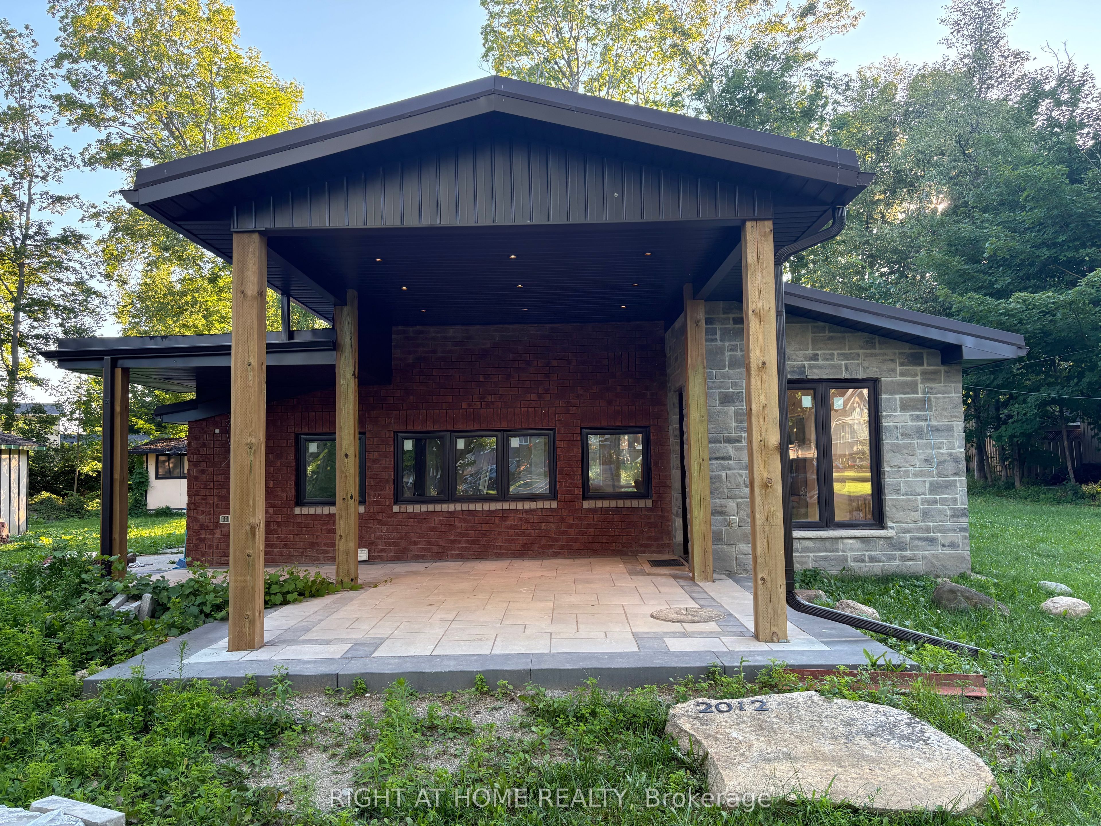 2012 Inglewood Drive, Innisfil, ON L9S 1Z1 photo 3