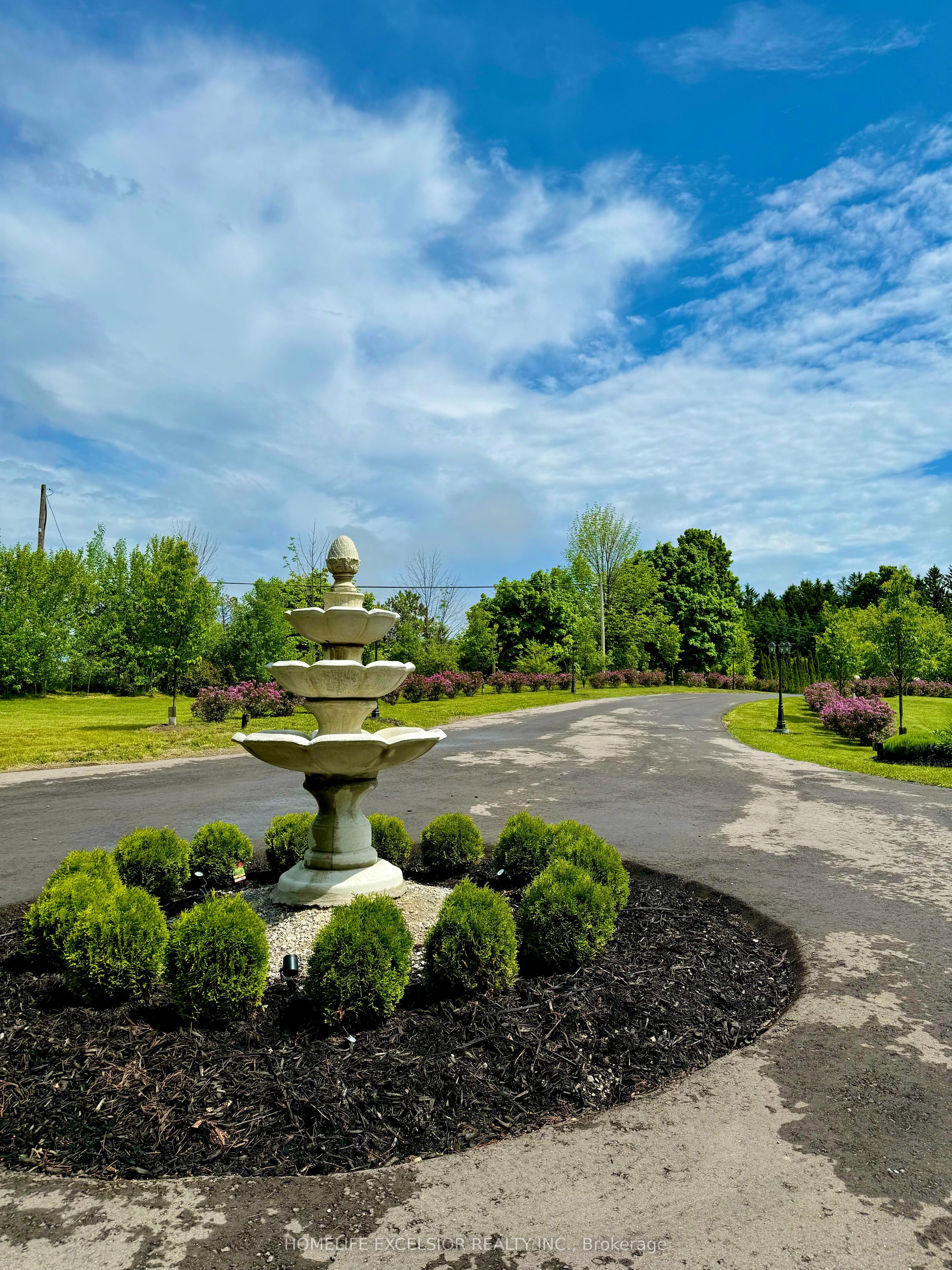 14428 Mccowan Road, Whitchurch-Stouffville, ON L4A 7X5 photo 3