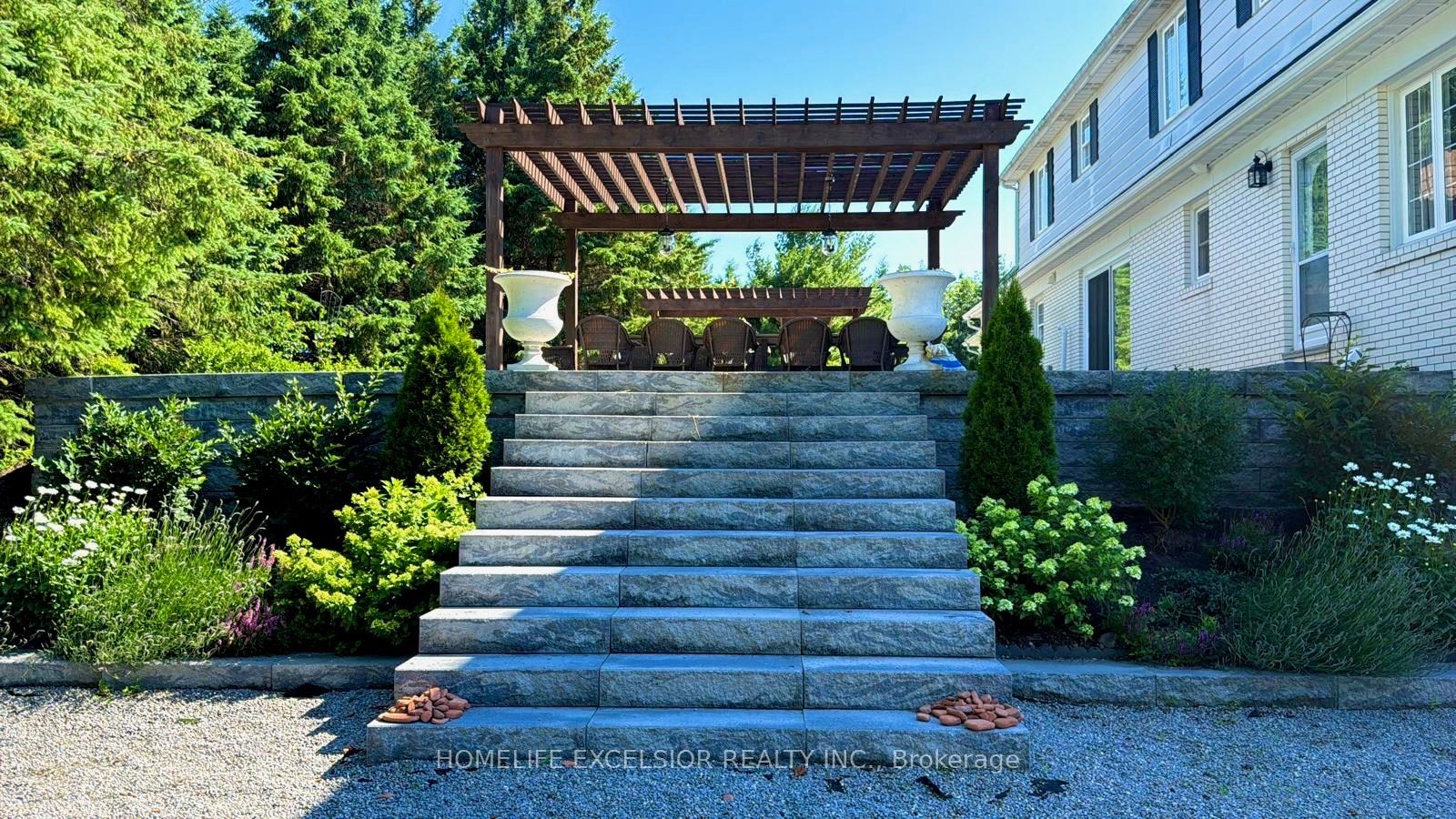 14428 Mccowan Road, Whitchurch-Stouffville, ON L4A 7X5 photo 5