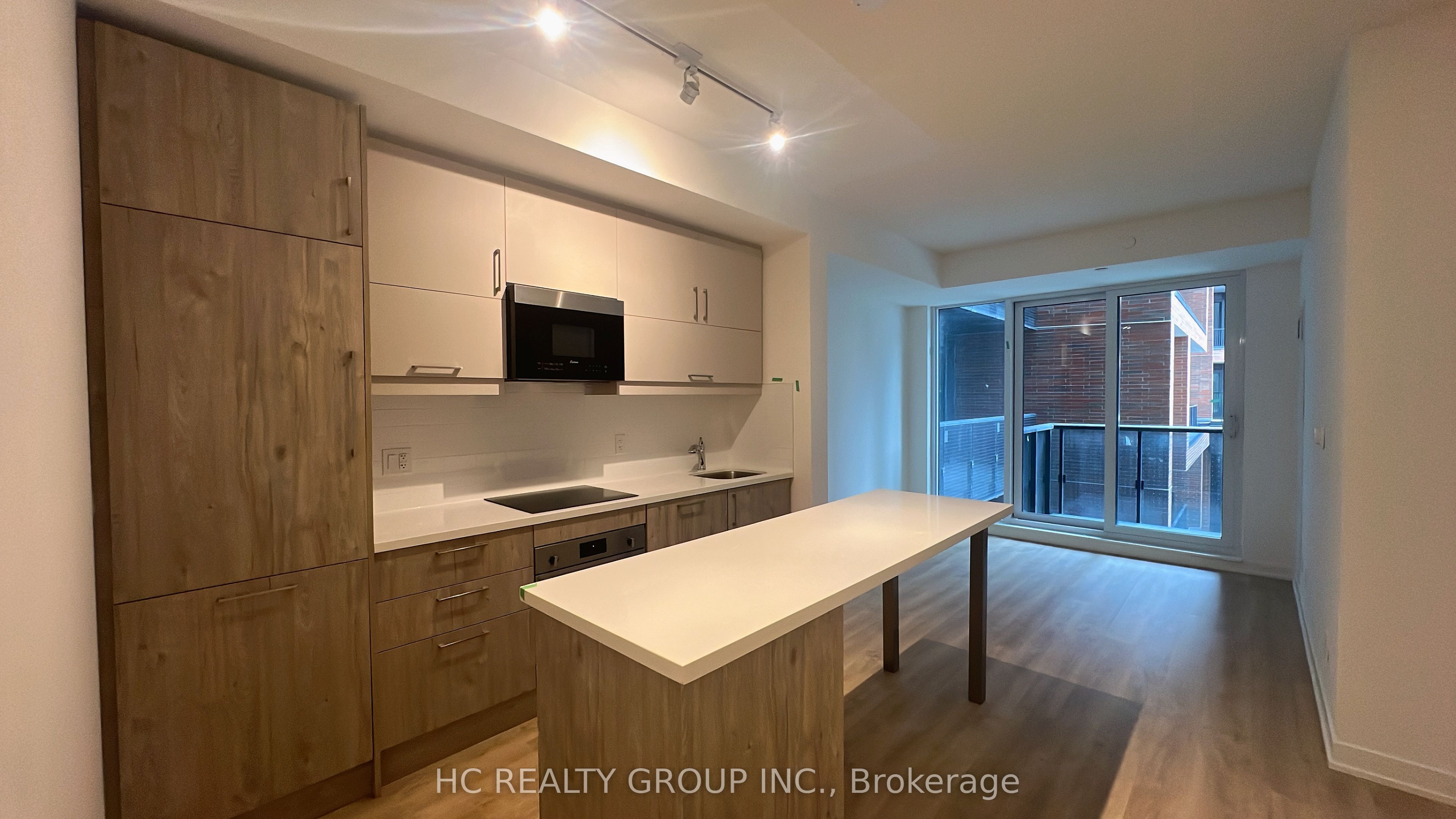 292 Verdale Crossing 718, Markham, ON L6G 0H6 photo 2