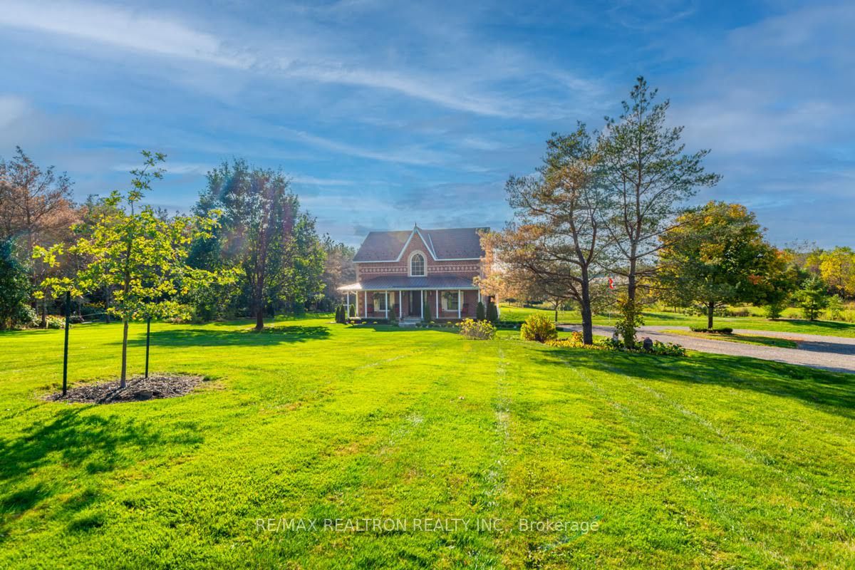 16450 Weston Road, King, ON L7B 0K9 photo 2