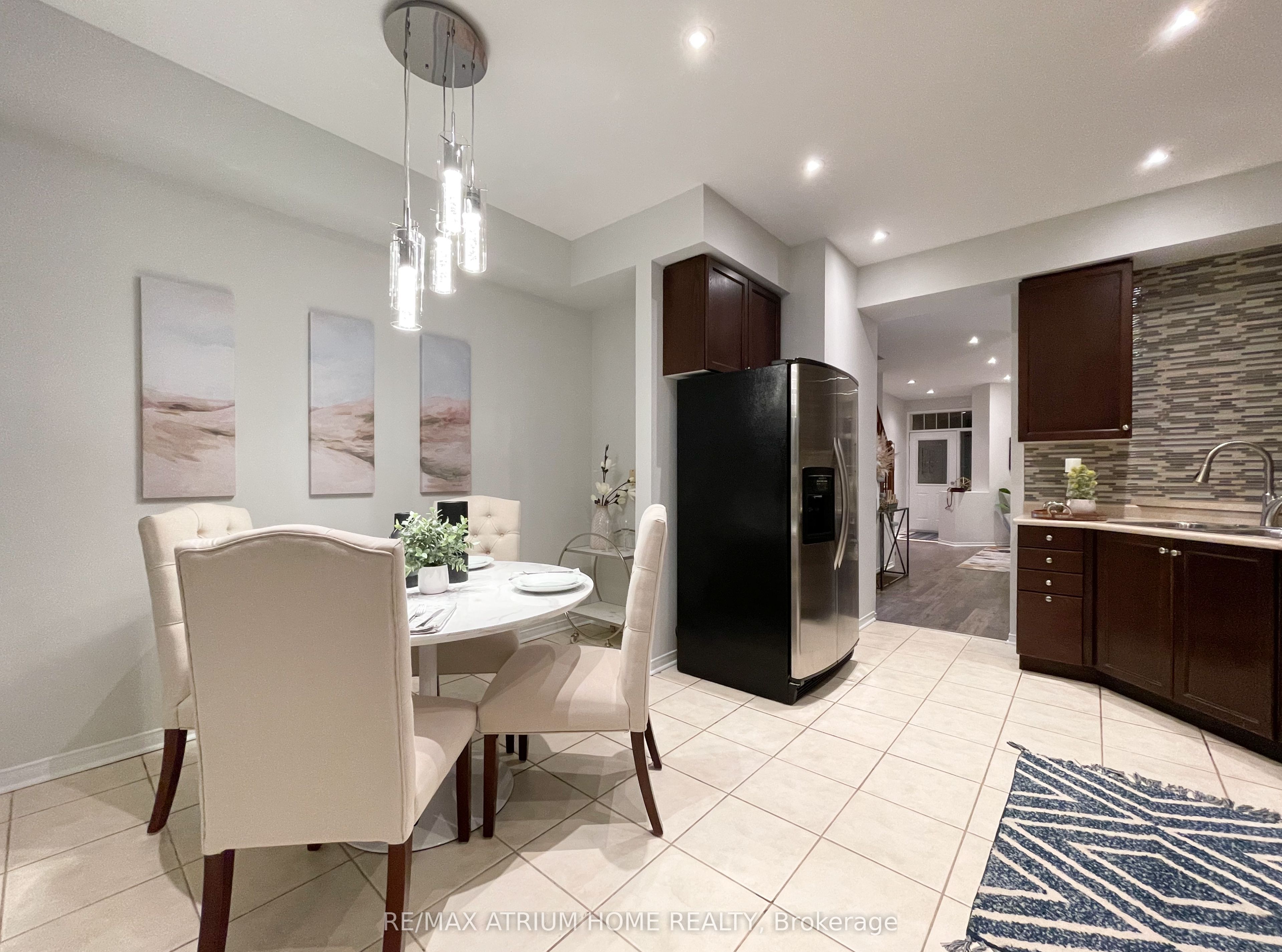 45 Madison Heights Boulevard, Markham, ON L6C 2E3 photo 5