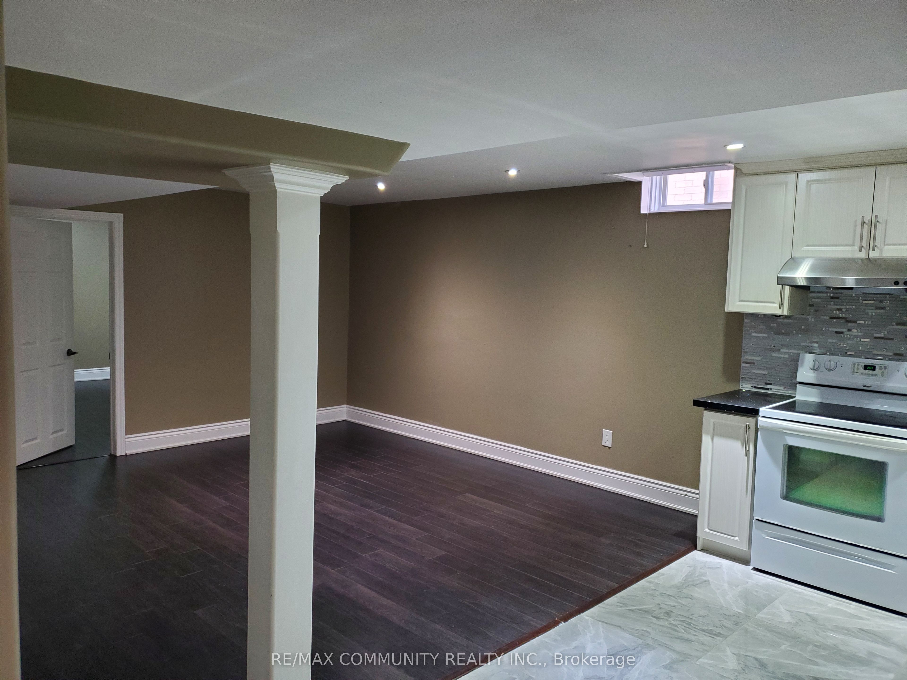 27 Karen Miles Crescent Basement, Markham, ON L3S 1Z6 photo 3