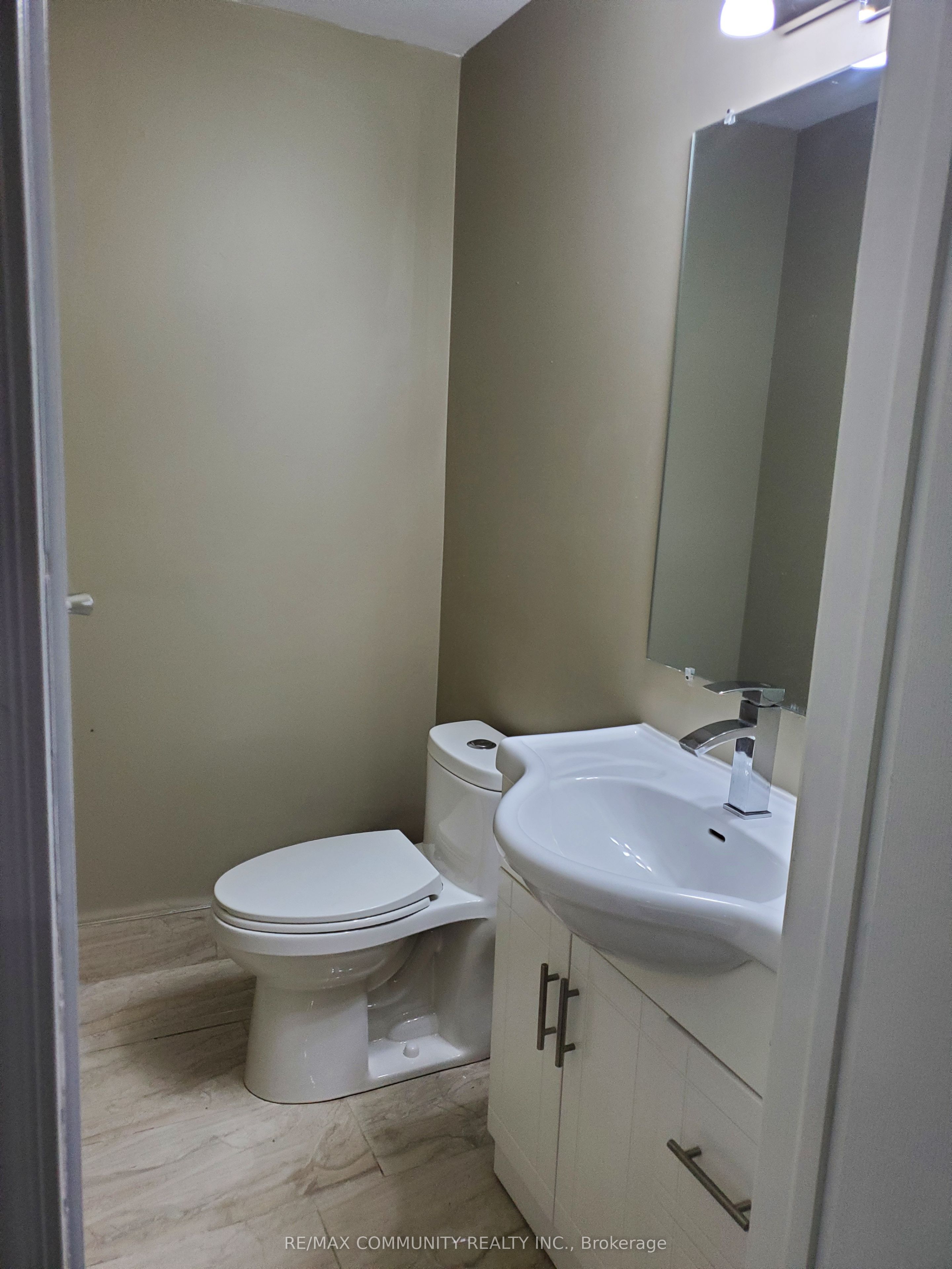 27 Karen Miles Crescent Basement, Markham, ON L3S 1Z6 photo 5