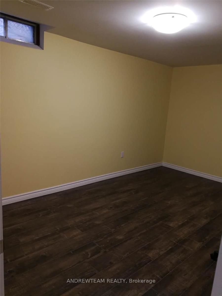 58 Nightstar Drive, Richmond Hill, ON L4C 8H7 photo 4