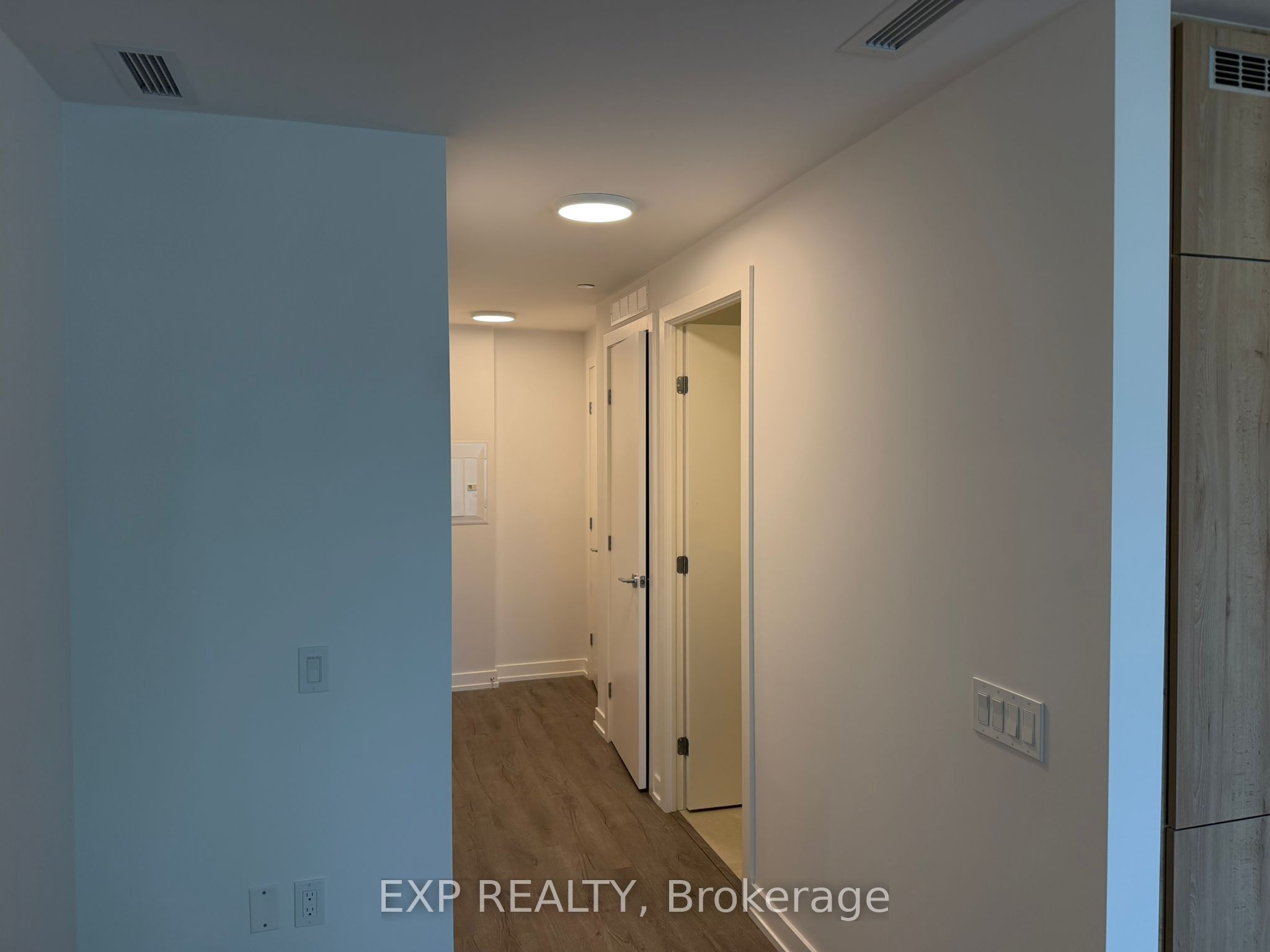 2101-5 Meadowdale Road, Vaughan, ON L4K 0C7 photo 4