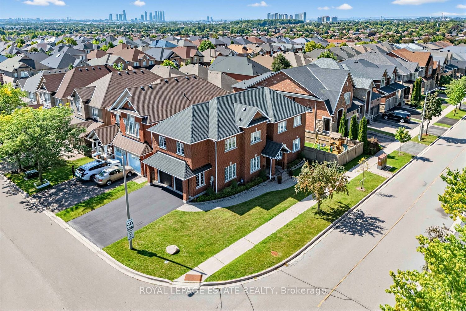 180 Jack Pine Road, Vaughan, ON L6A 0L8 photo 2