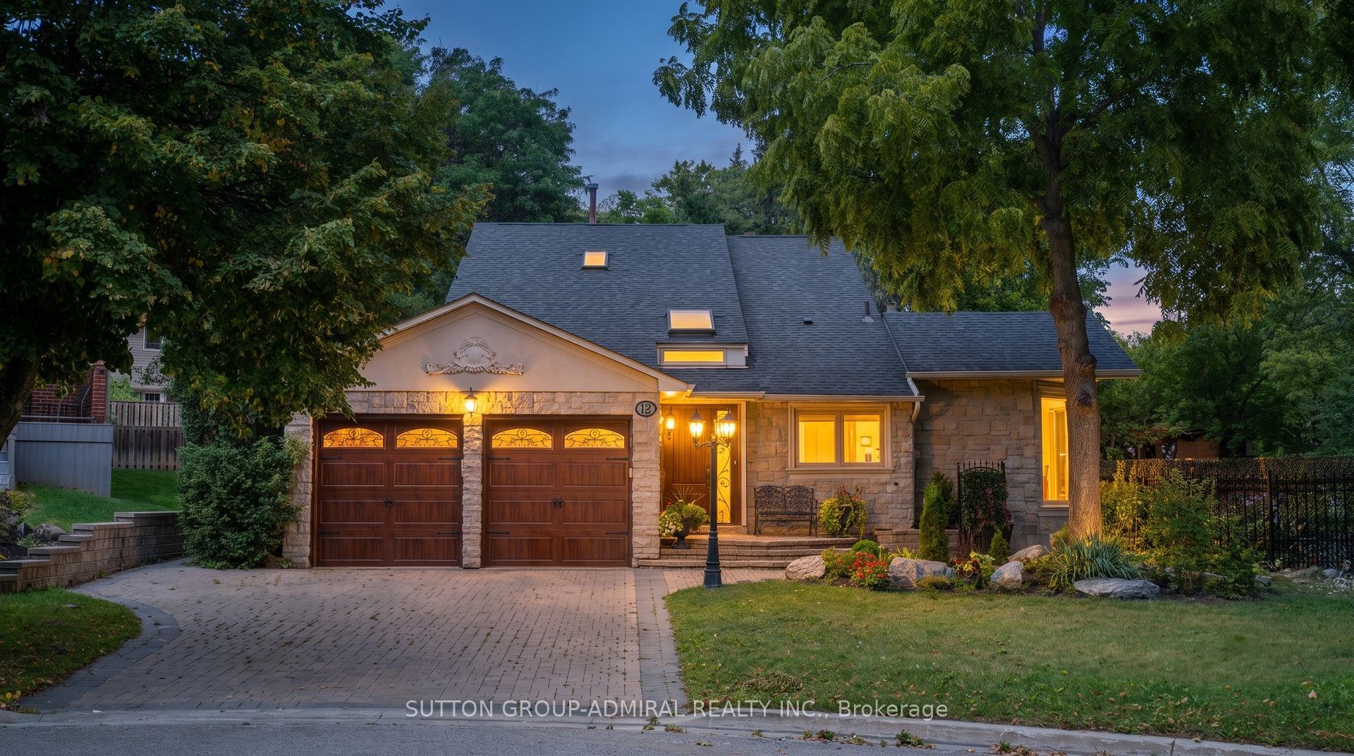 12 Saunders Lane, Markham, ON L3T 5K4