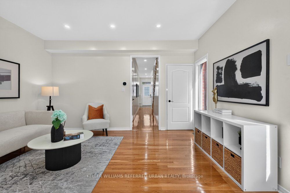 571 Reeves Way Boulevard, Whitchurch-Stouffville, ON L4A 0H1 photo 4