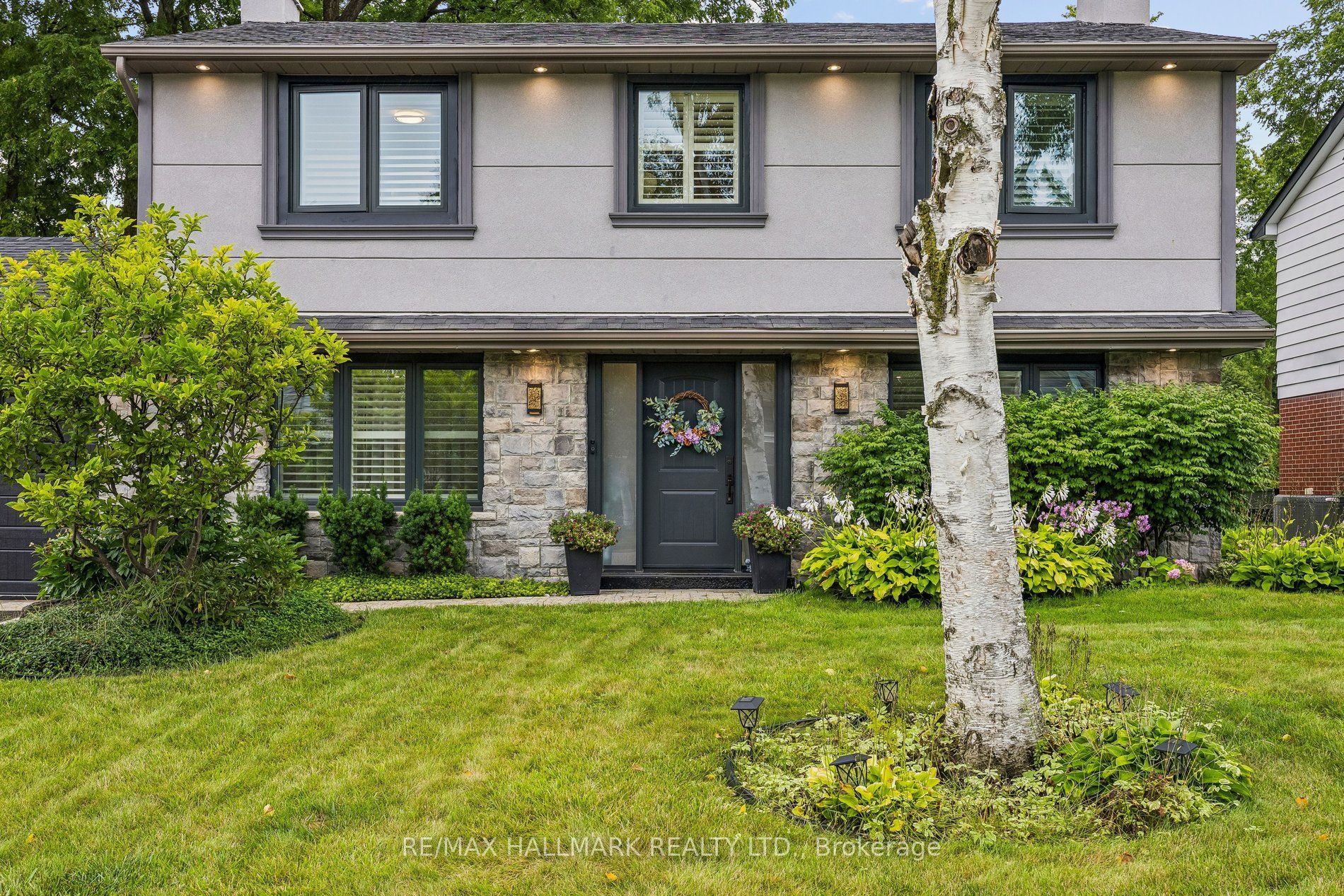 69 Nisbet Drive, Aurora, ON L4G 2K6 photo 3
