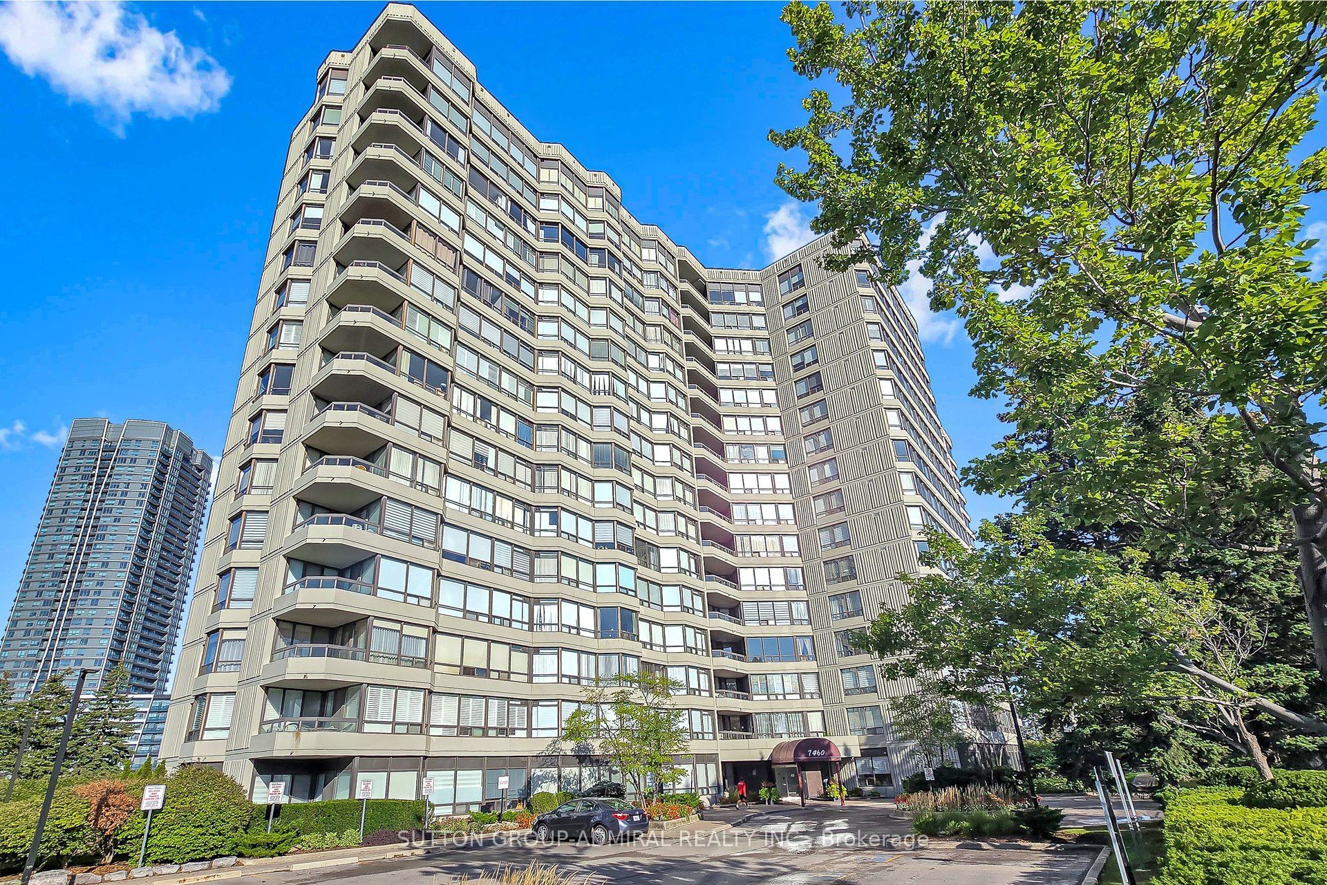 7460 Bathurst Street 711, Vaughan, ON L4J 7K9