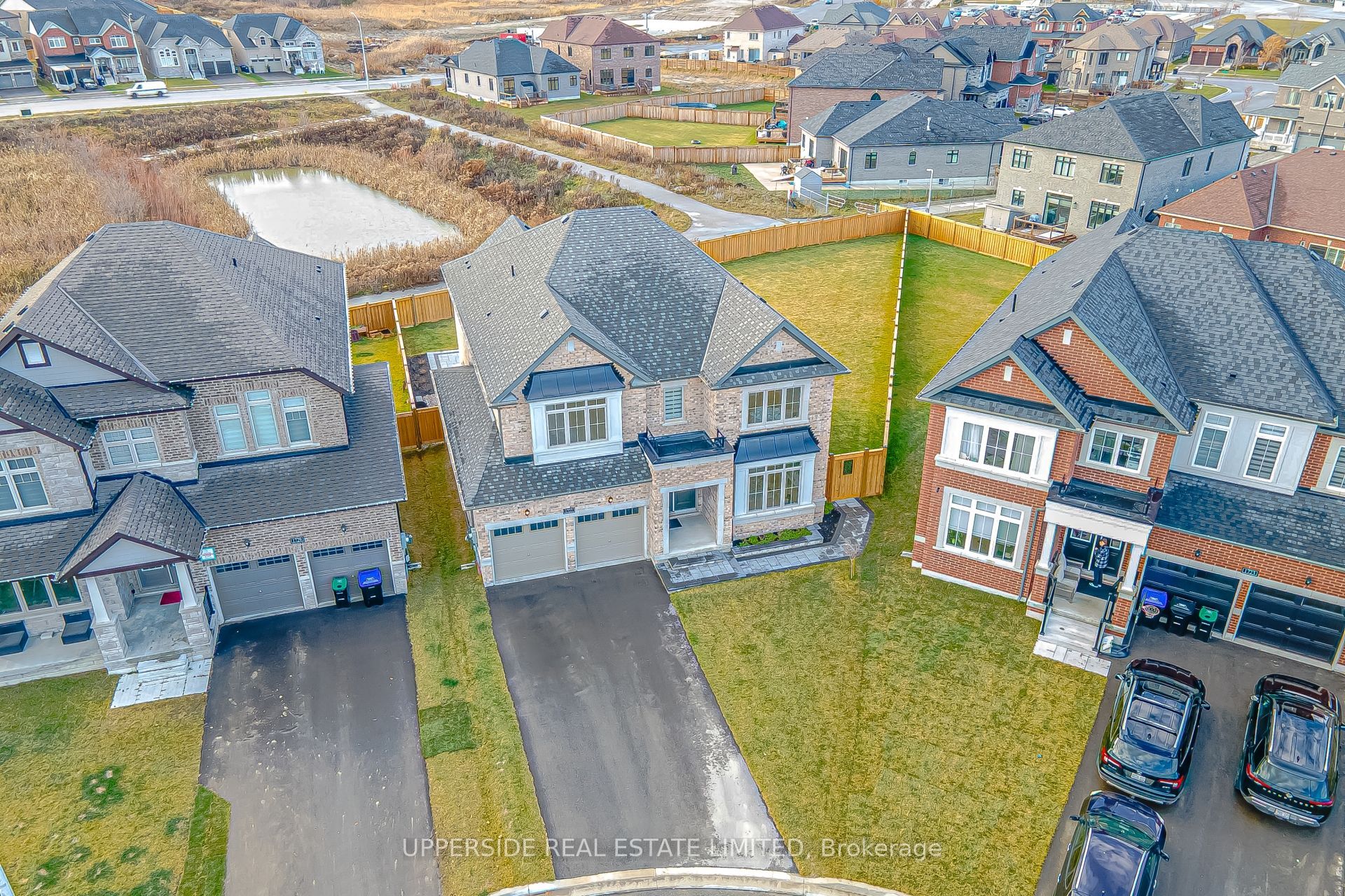 1727 Corsal Court, Innisfil, ON L9S 0P8 photo 5