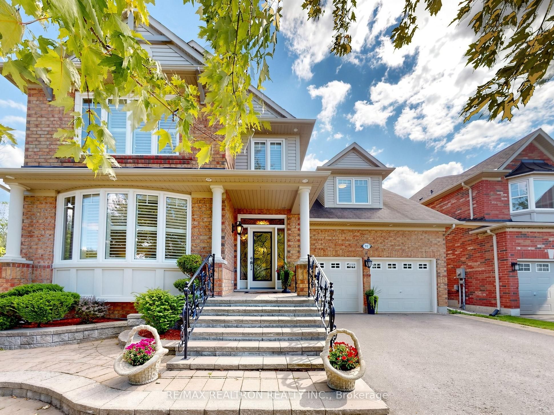 92 Clausfarm Lane, Whitchurch-Stouffville, ON L4A 0M1
