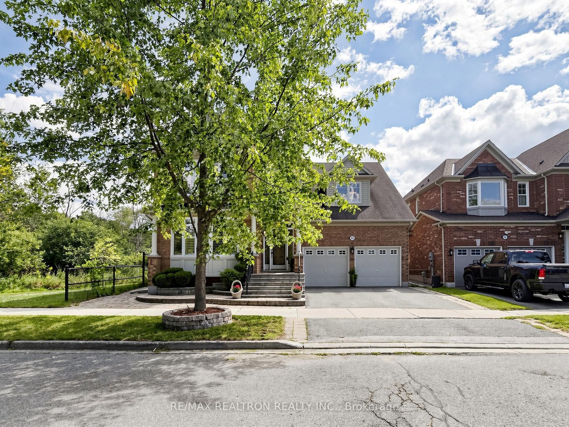 92 Clausfarm Lane, Whitchurch-Stouffville, ON L4A 0M1 photo 3