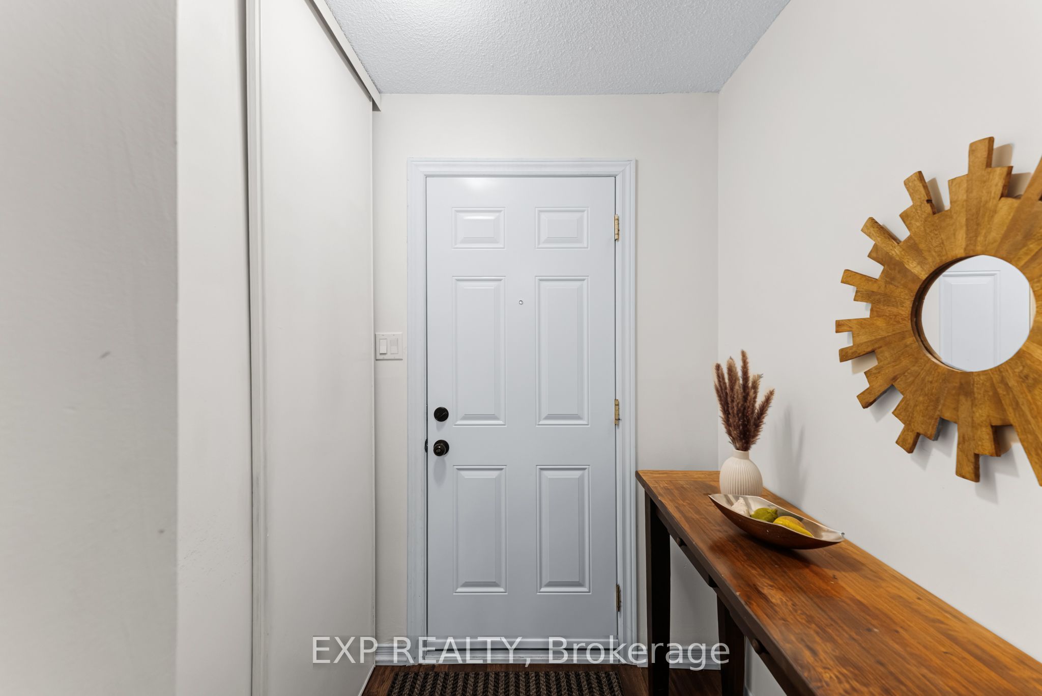 115 Main Street S 28, Newmarket, ON L3Y 8J2 photo 4