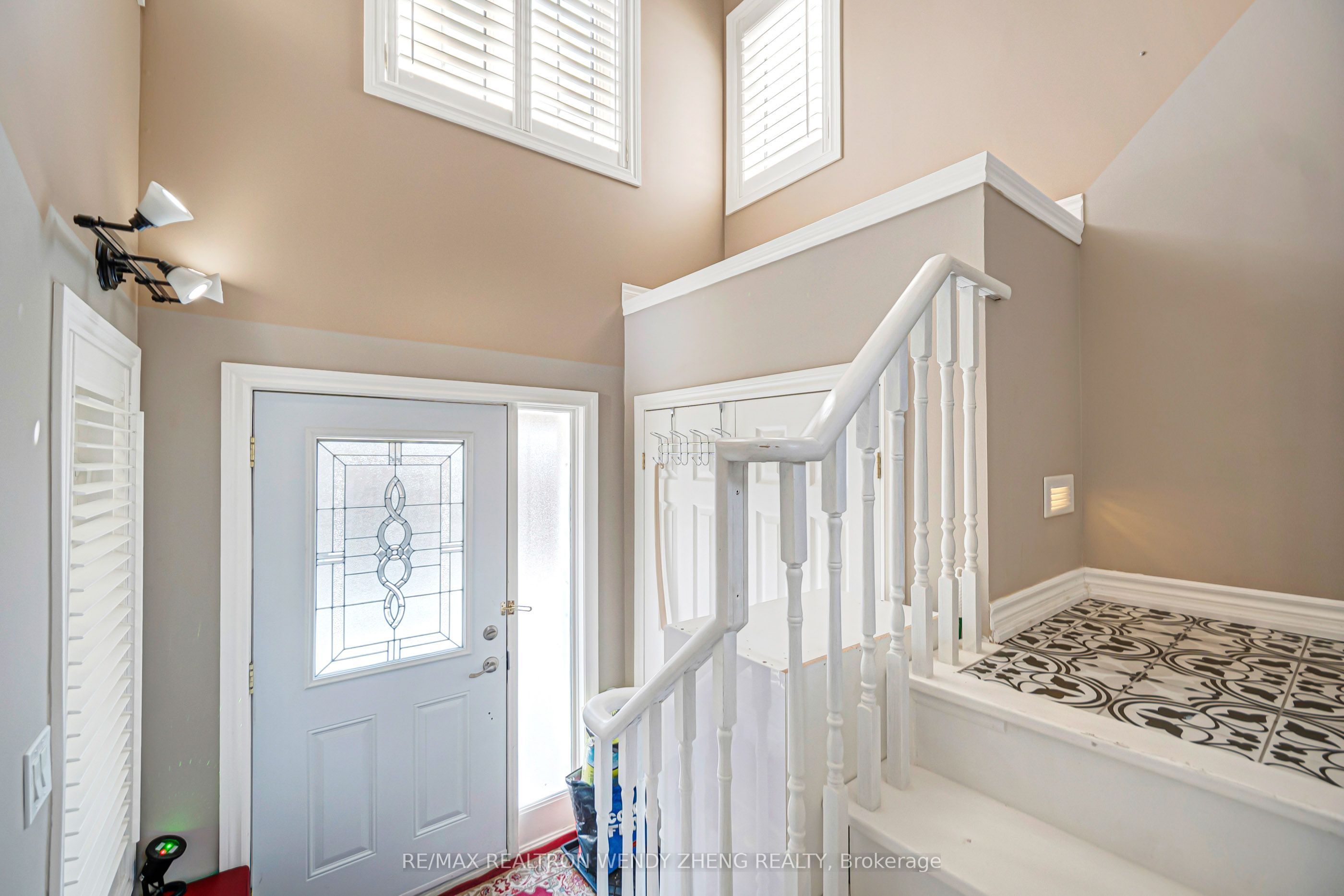 520 Silken Laumann Drive 21, Newmarket, ON L3X 2S7 photo 5