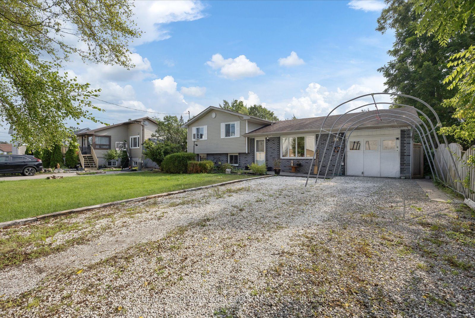 54 North Street, Georgina, ON L0E 1R0 photo 3