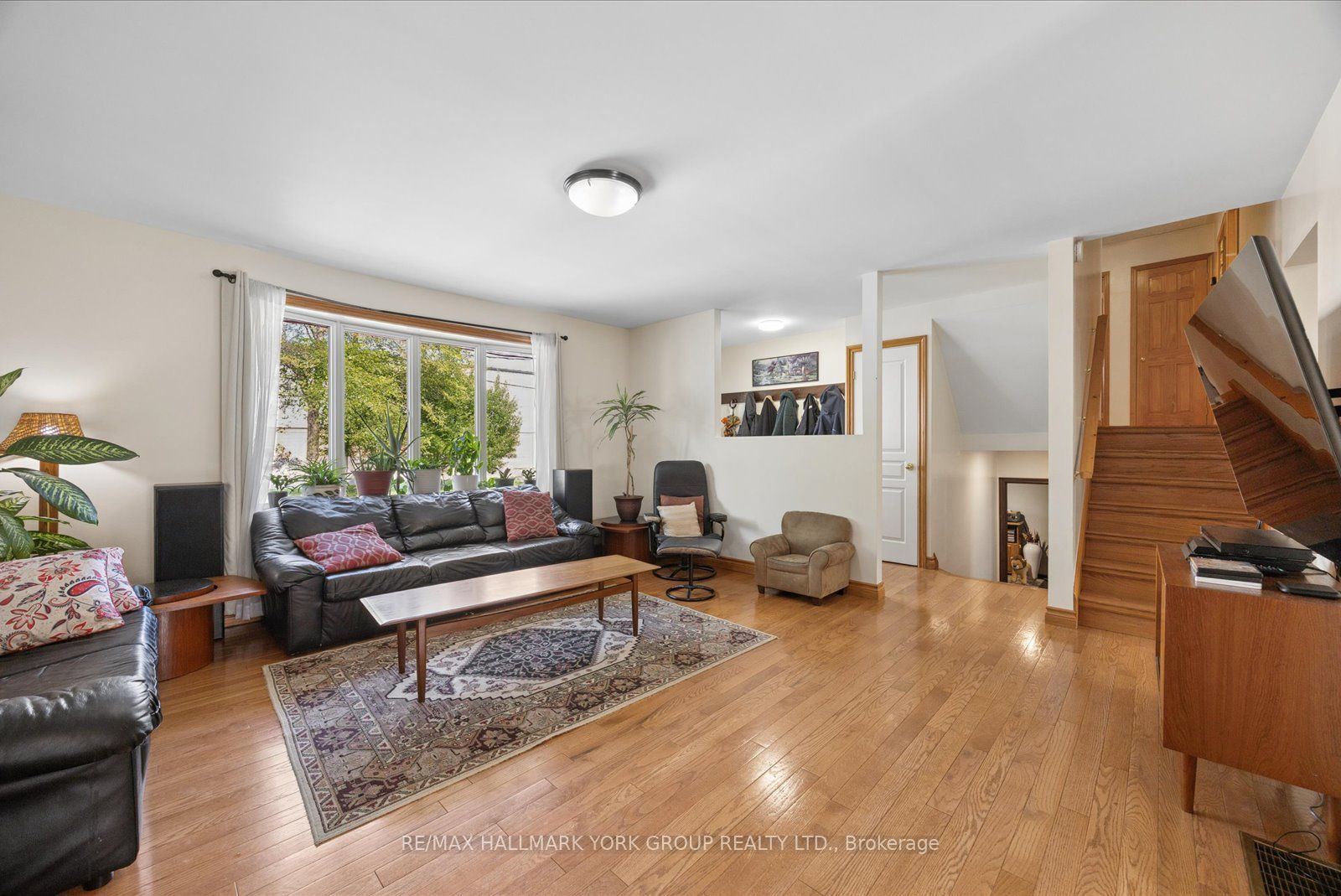 54 North Street, Georgina, ON L0E 1R0 photo 4