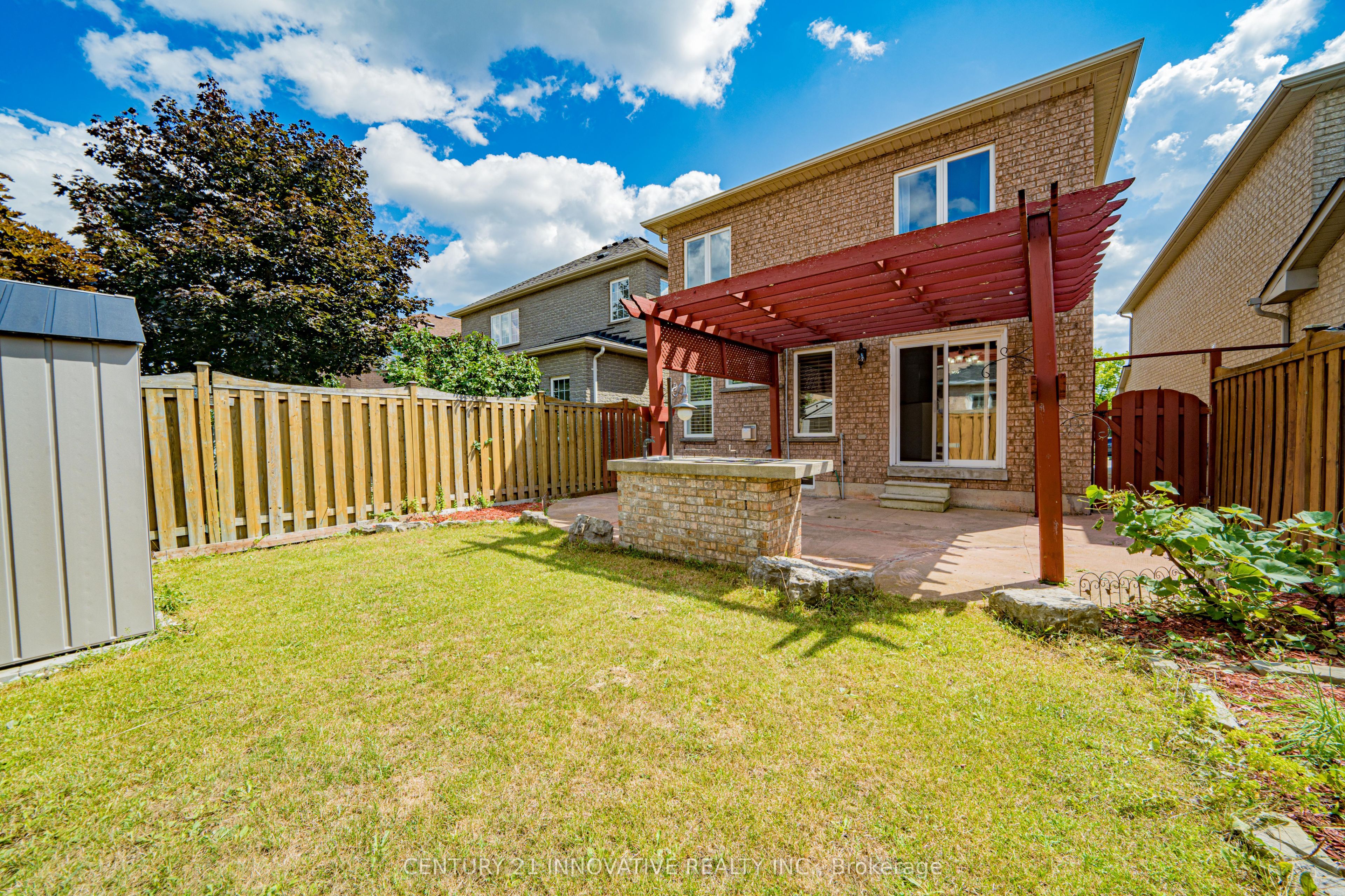 117 Raintree Crescent, Richmond Hill, ON L4E 3Y8 photo 4