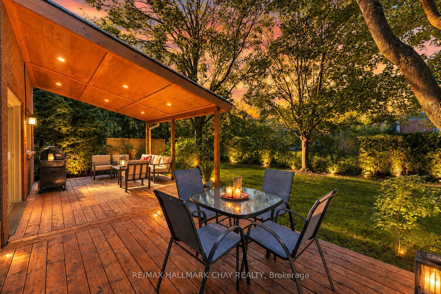 380 Alex Doner Drive, Newmarket, ON L3X 1E1 photo 4