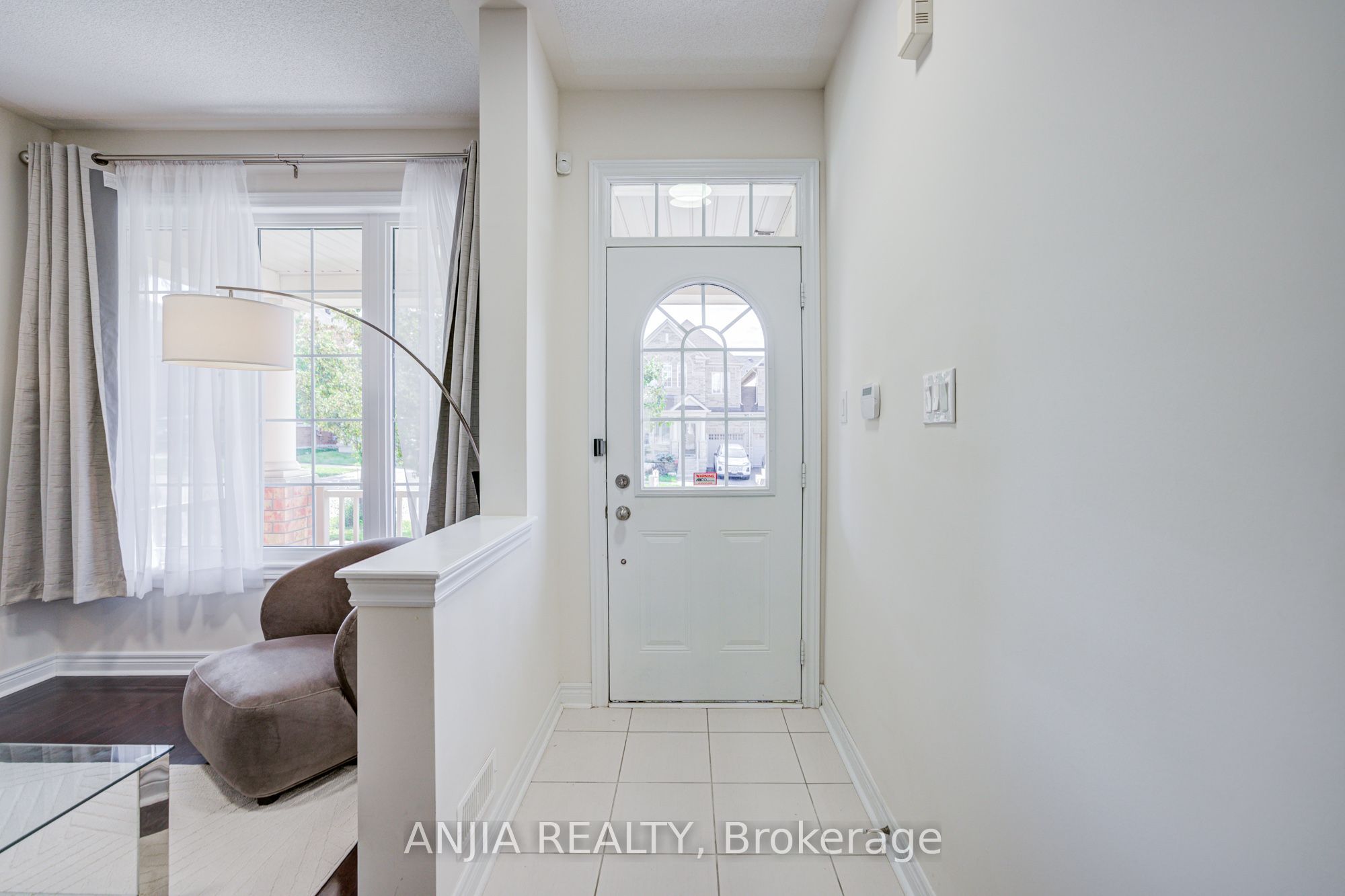 205 Harbord Street, Markham, ON L6C 0X3 photo 3
