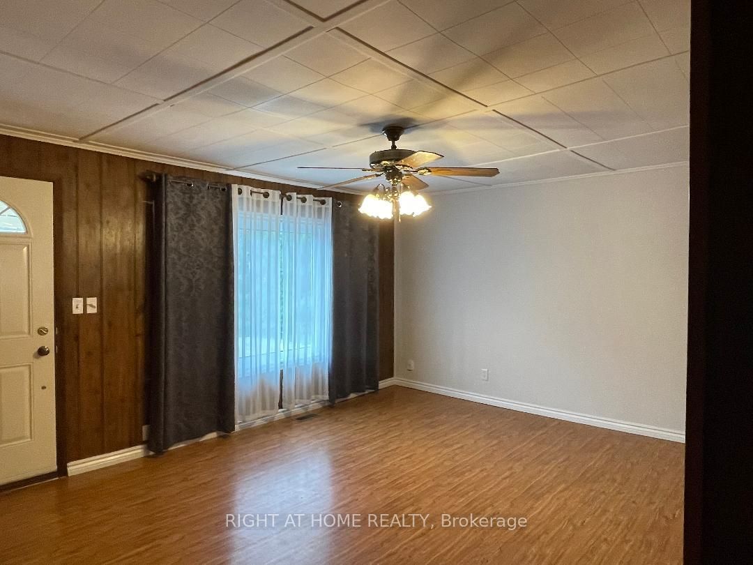 265 Shorecrest Road main floor 1br unit, Georgina, ON L4P 1J3 photo 2