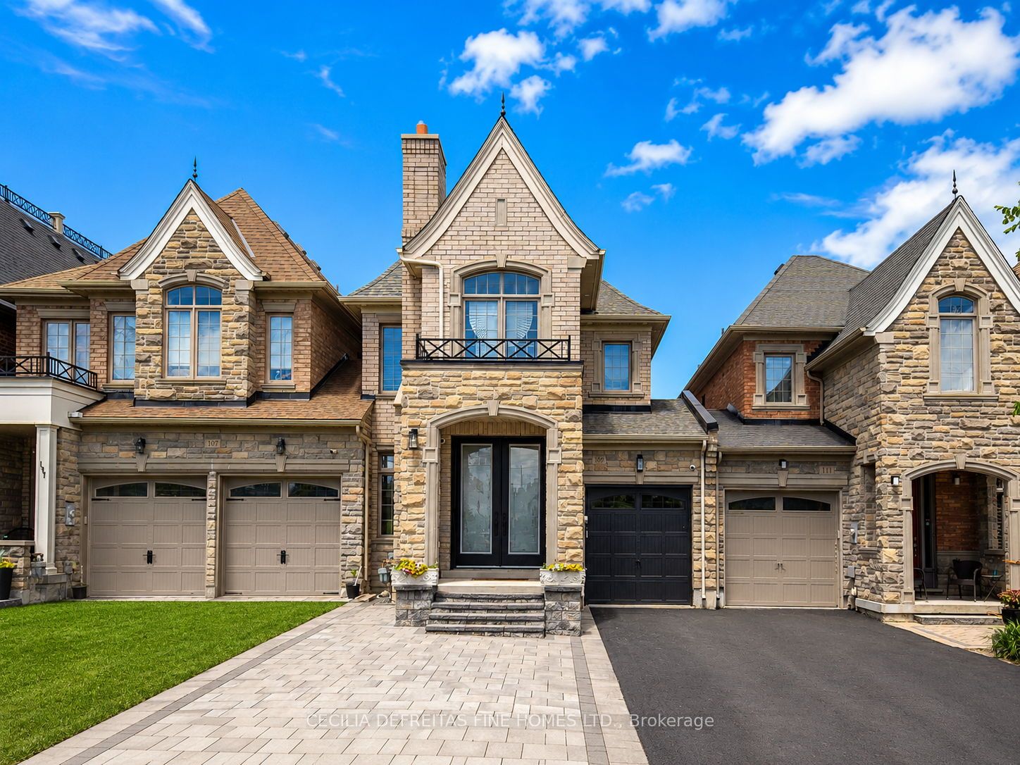109 Alex Campbell Crescent, King, ON L7B 0C1