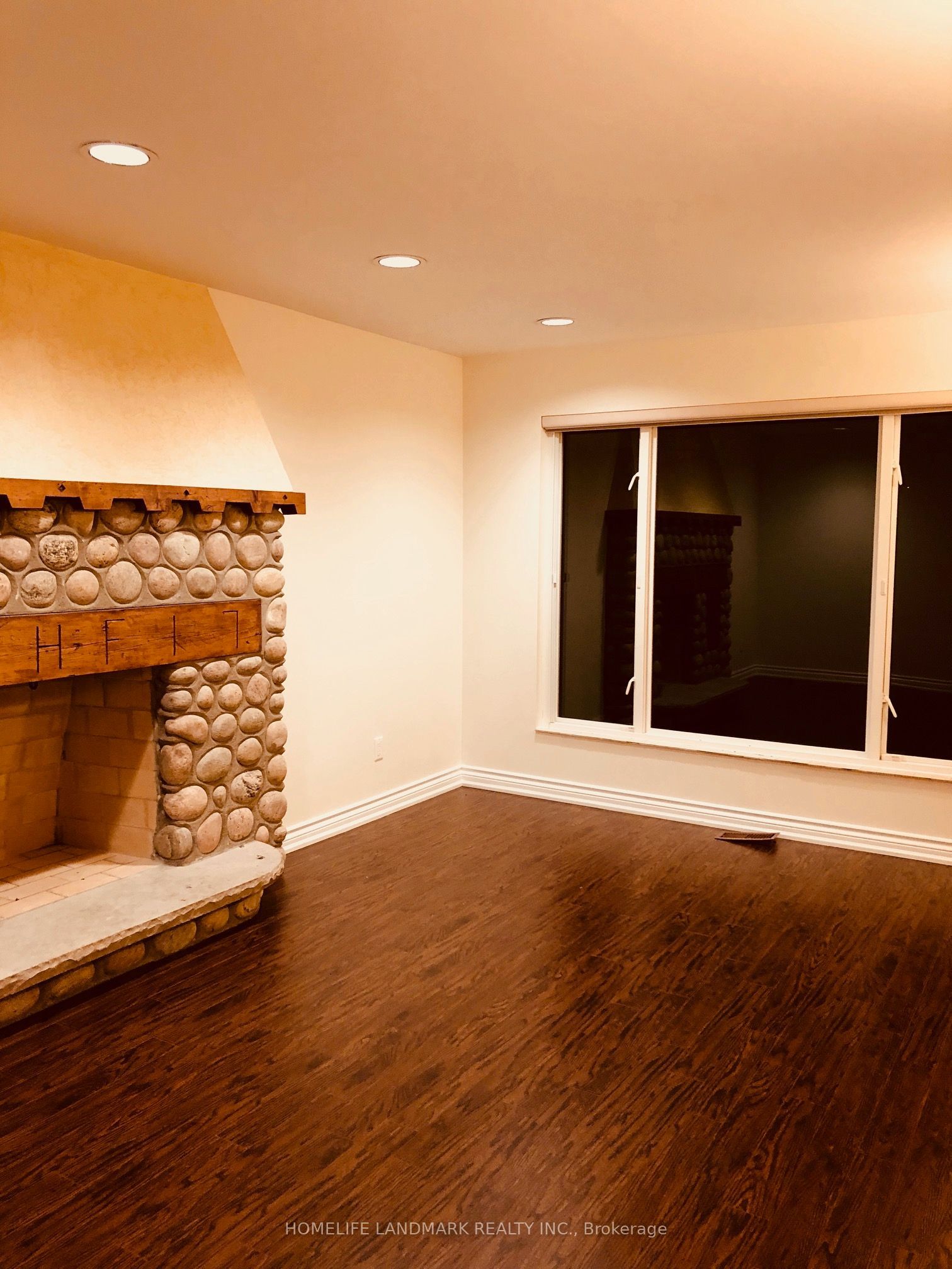 186 Huntington Park Drive, Markham, ON L3T 7A7 photo 3