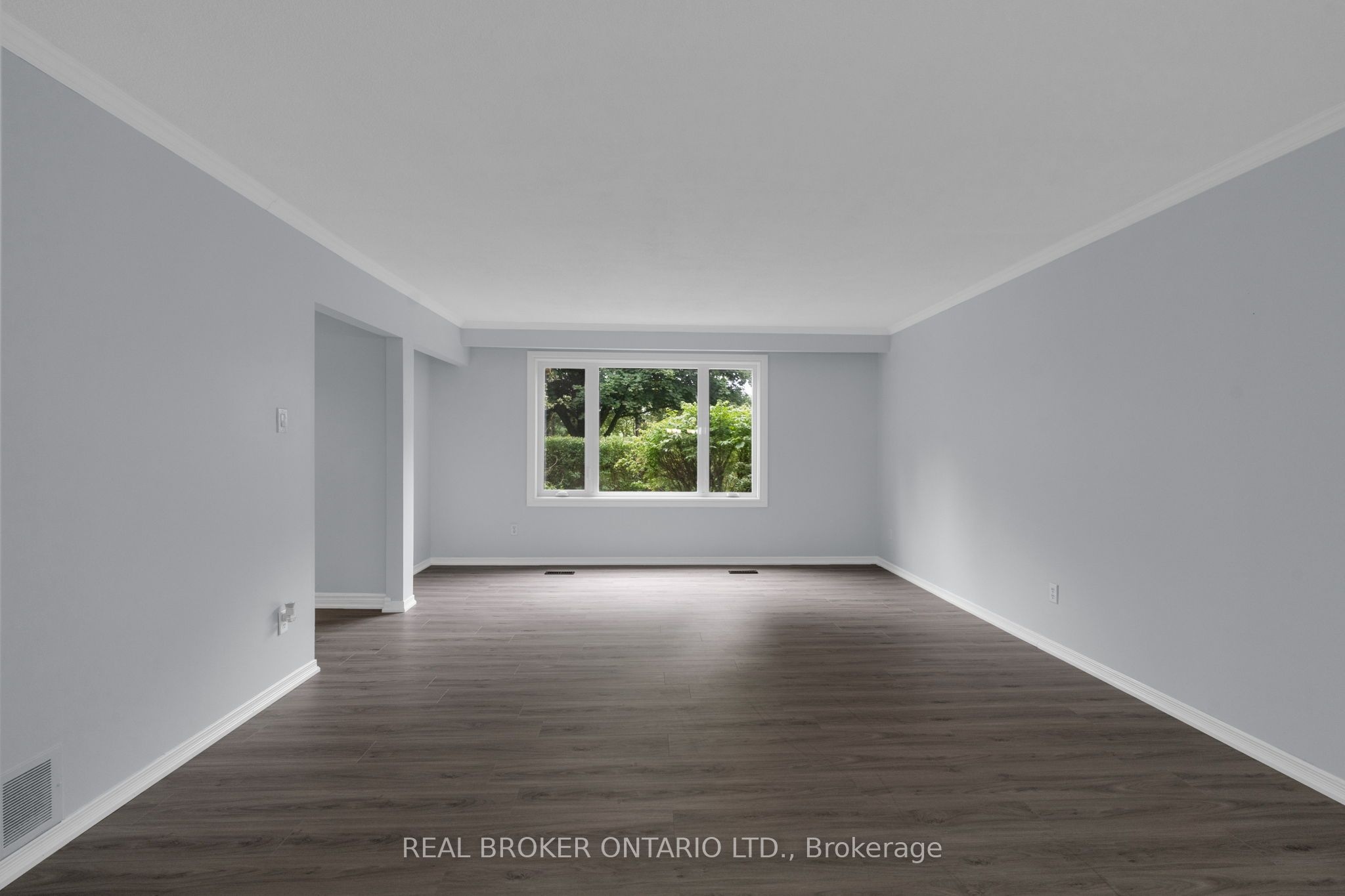 8626 5th Side Road, Adjala-Tosorontio, ON L9J 0E5 photo 5