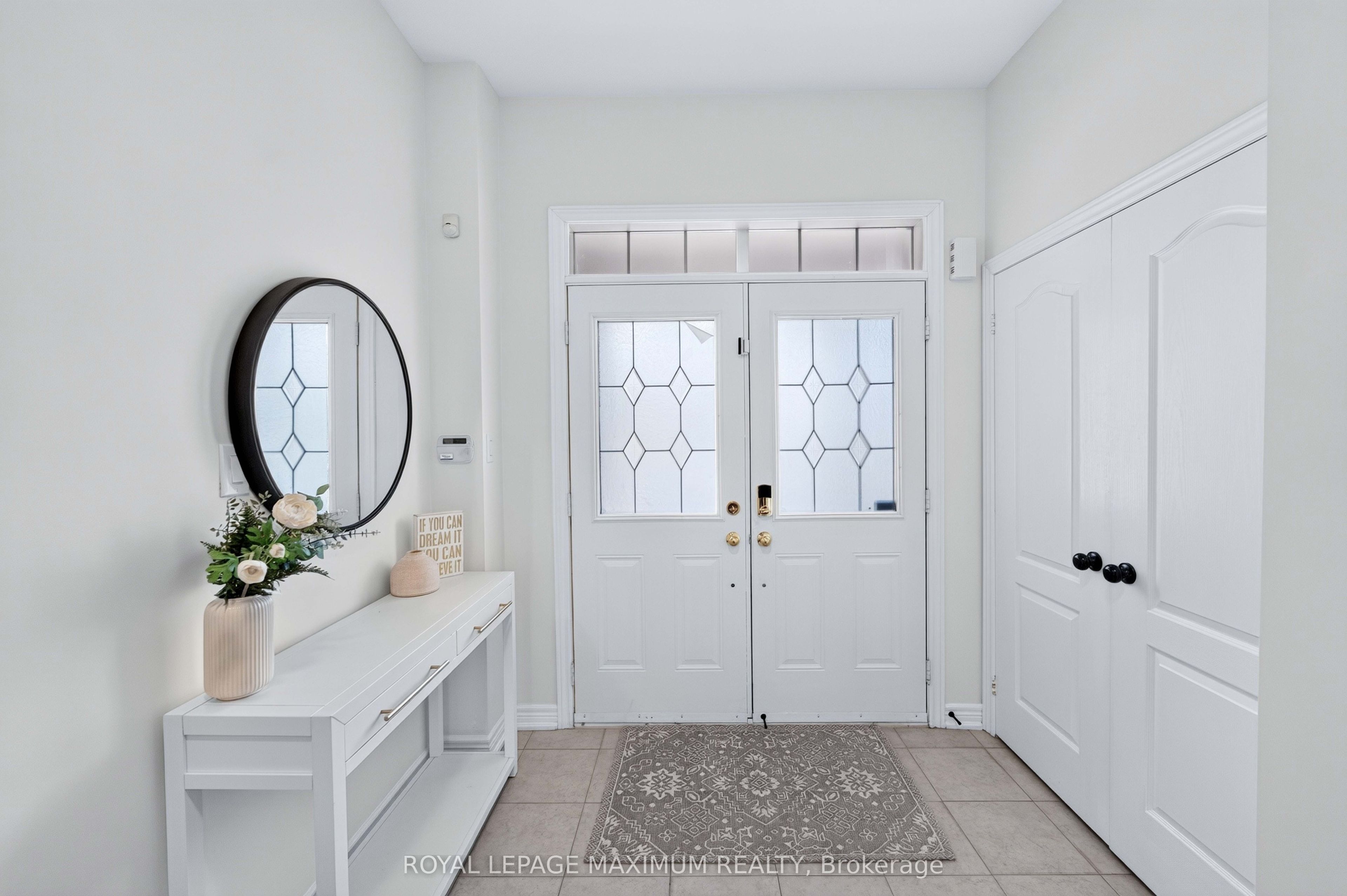 95 White Beach Crescent, Vaughan, ON L6A 0R2 photo 3