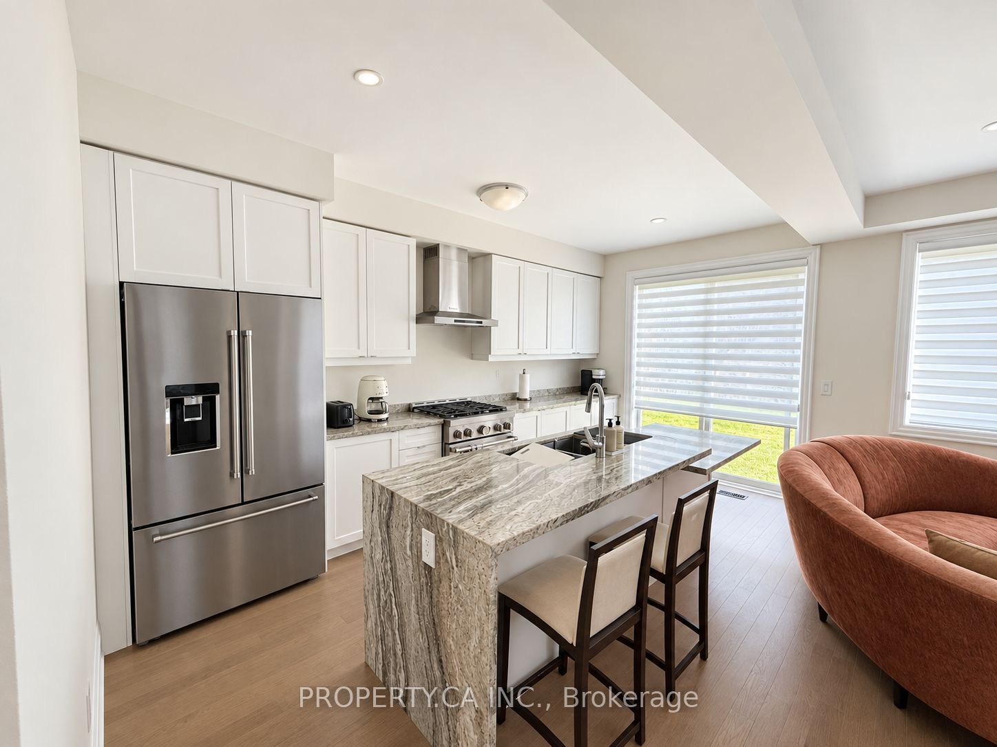 15 Schmeltzer Crescent, Richmond Hill, ON L4E 1A2 photo 5