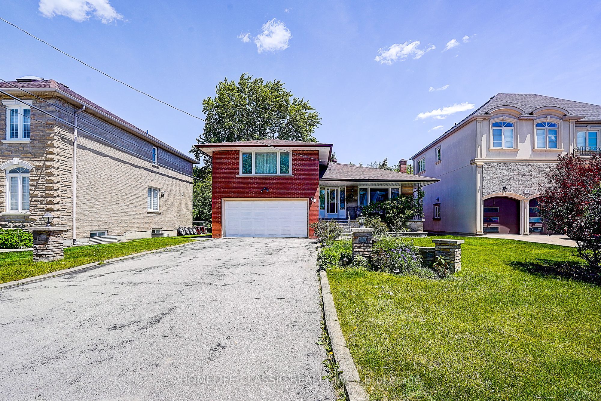 69 Elm Avenue, Richmond Hill, ON L4C 6K8 photo 2