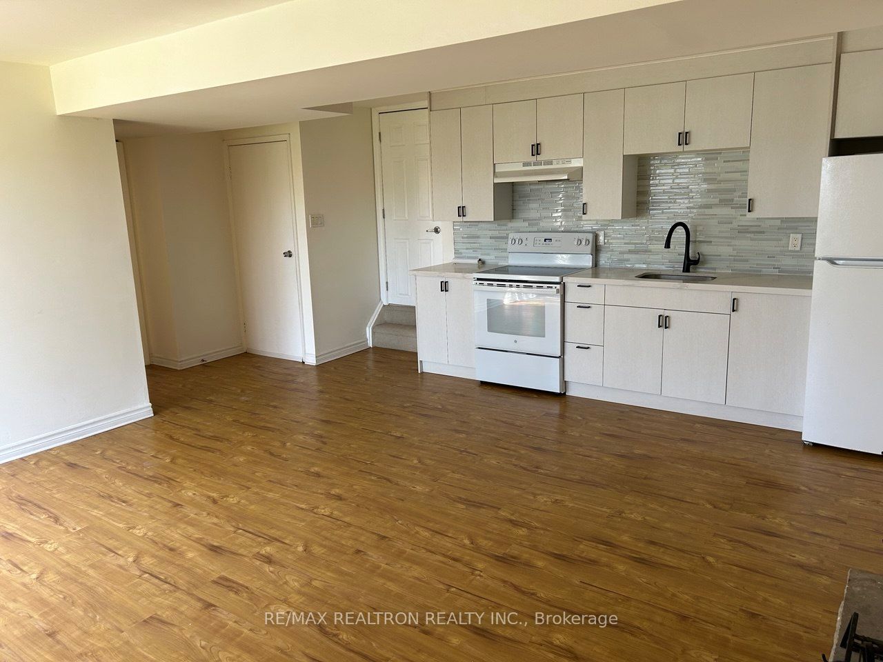 88 Eastman Crescent #bmst, Newmarket, ON L3Y 5S2 photo 5