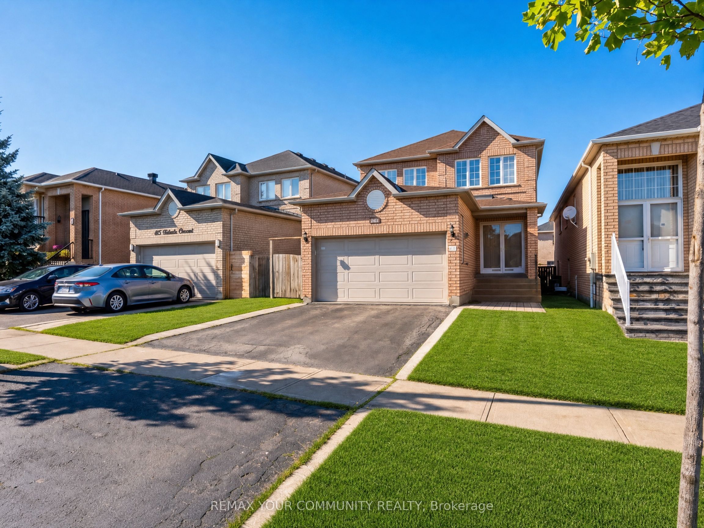 129 Colombo Crescent, Vaughan, ON L6A 2T9 photo 3