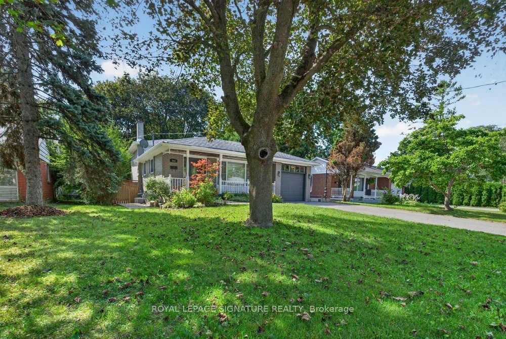242 Altamira Road, Richmond Hill, ON L4C 4E1 photo 5