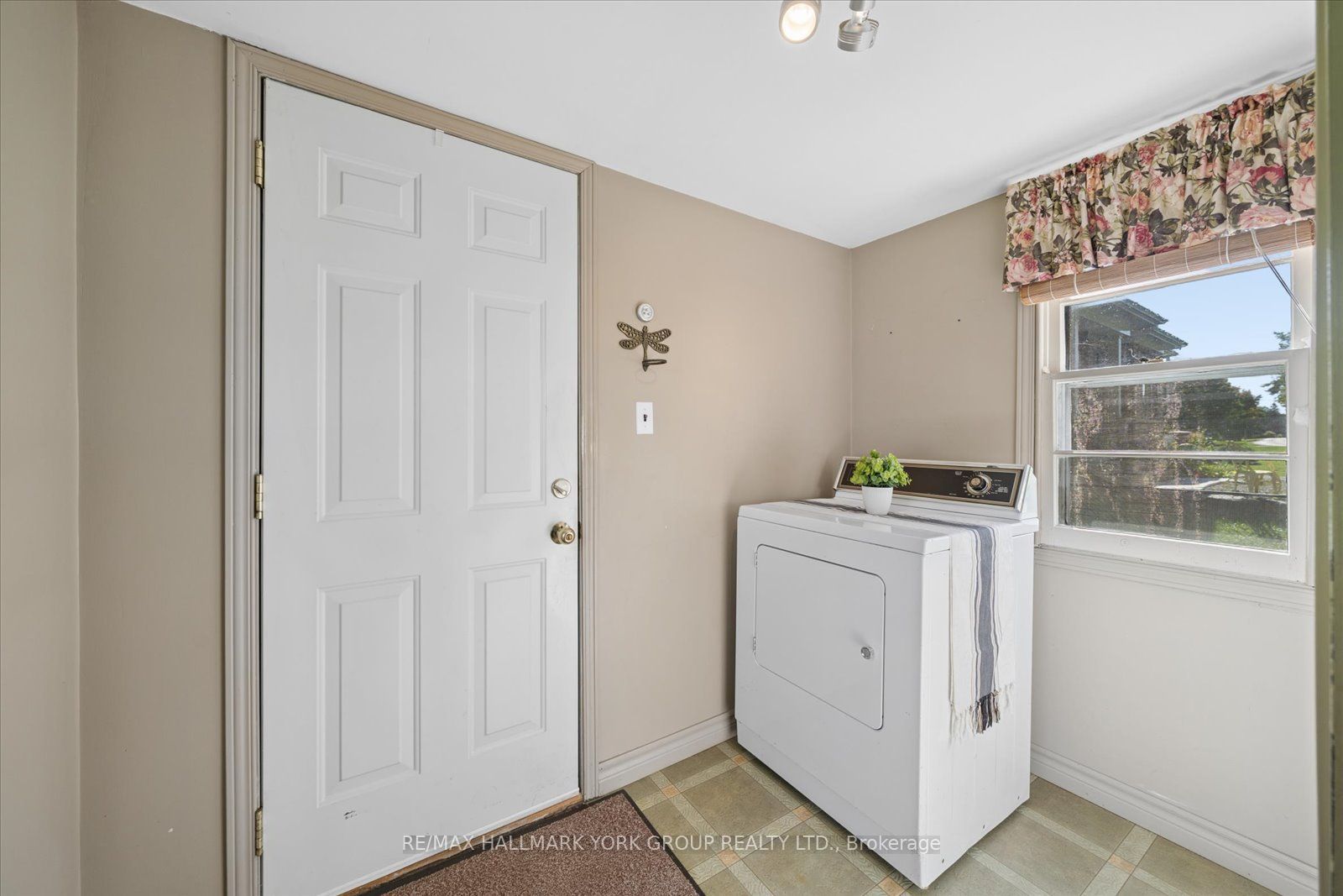 432 Catering Road, Georgina, ON L0E 1R0 photo 4