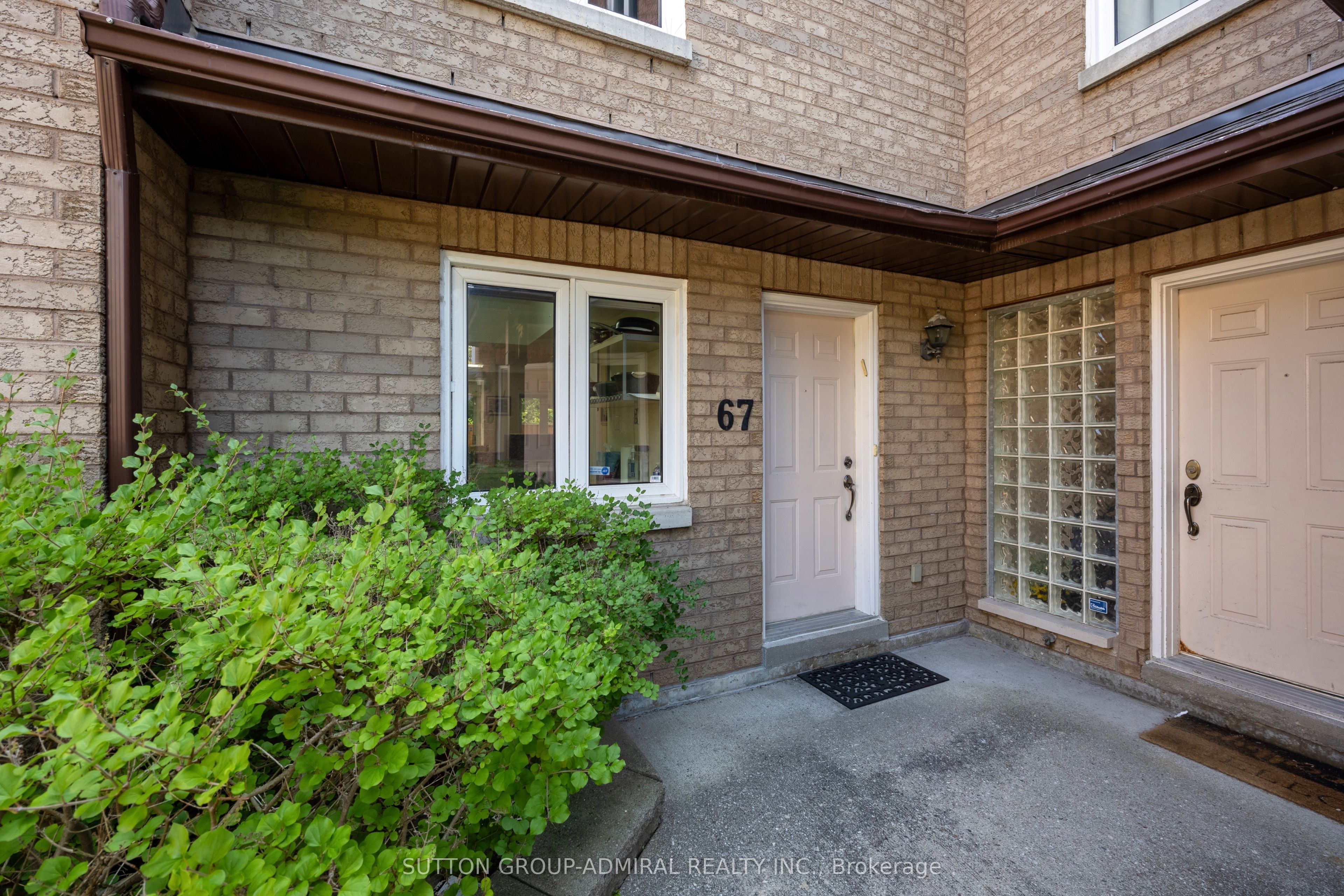 735 New Westminster Drive 67, Vaughan, ON L4J 7Y9 photo 2