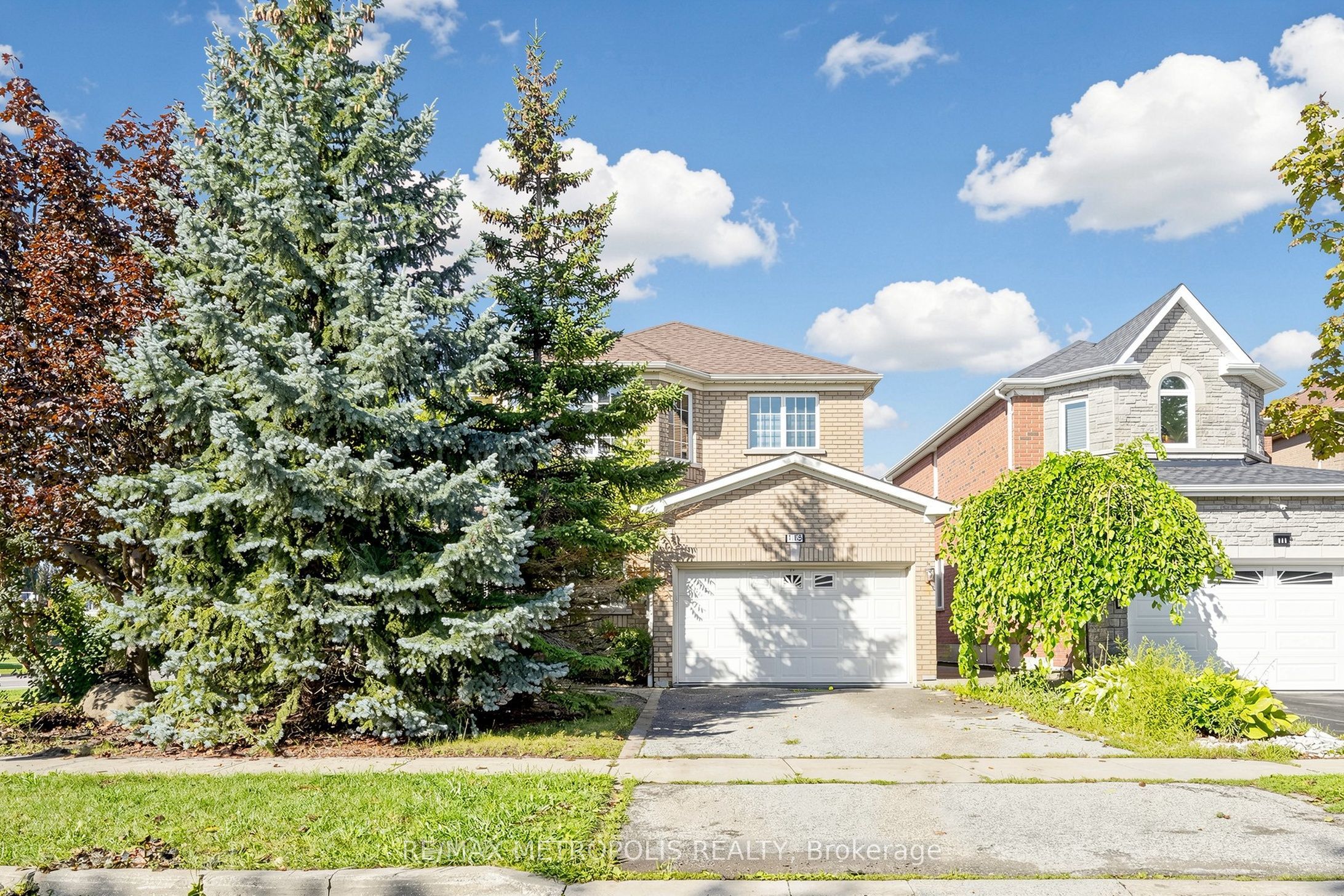 115 Sandway Crescent, Vaughan, ON L6A 2M3