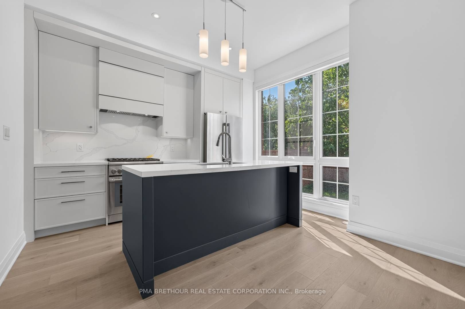 59 Alton Crescent, Vaughan, ON L4J 4R3 photo 3